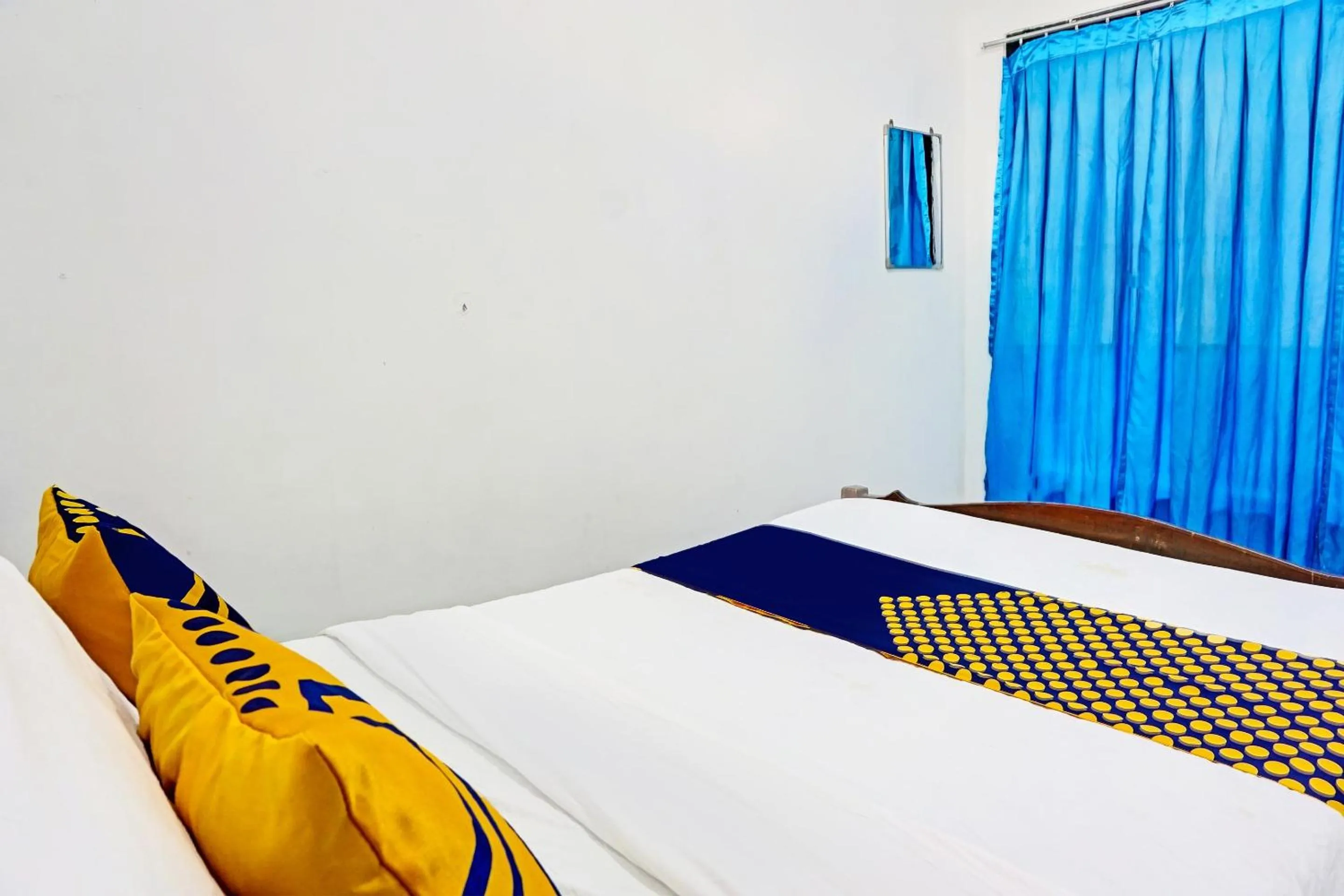 Bedroom, Bed in OYO Life 91896 Kost Bu Dewi Syariah