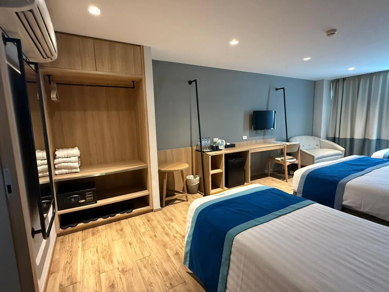 Bed in Bella B Hotel