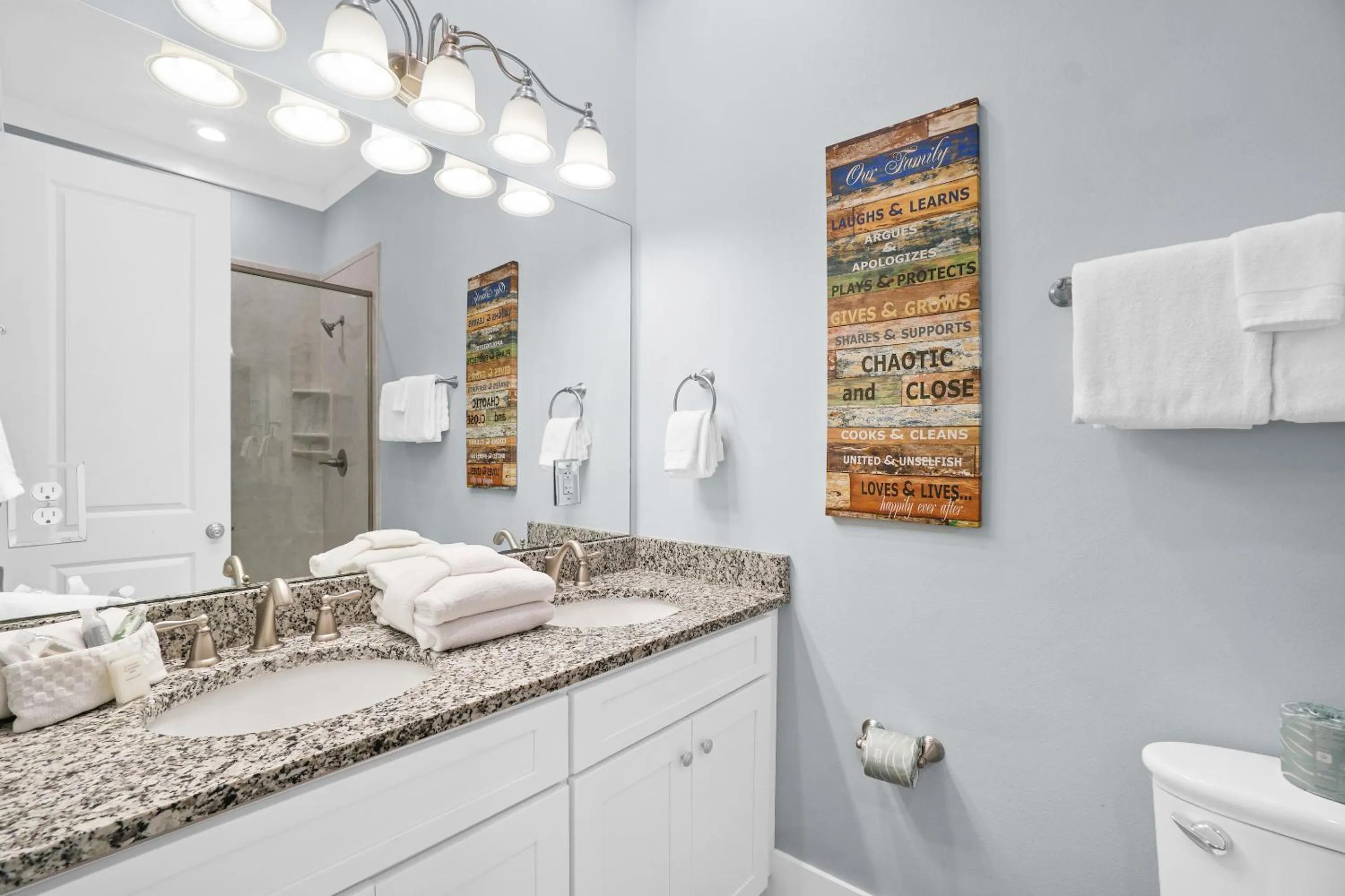 Shower in Beach House - Sweet N Salty by Panhandle Getaways