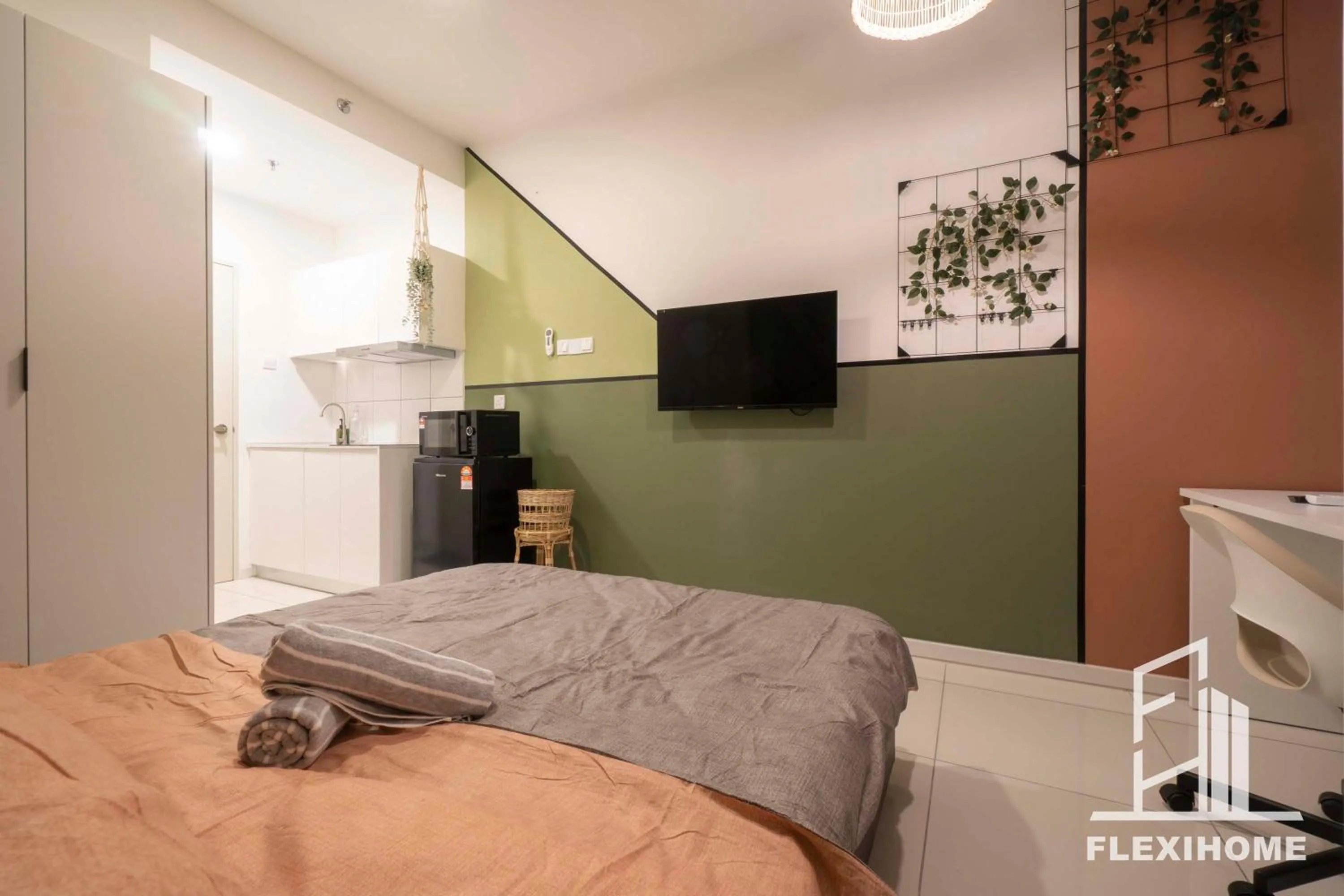 Bed in KLIA, KLIA2, Horizon Suites Sepang, Designed Studio, by Flexihome-MY