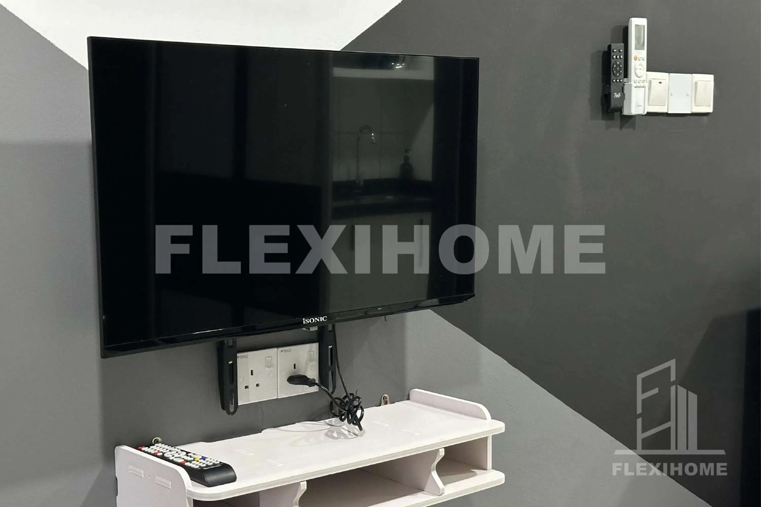 TV and multimedia in KLIA, KLIA2, Horizon Suites Sepang, Designed Studio, by Flexihome-MY