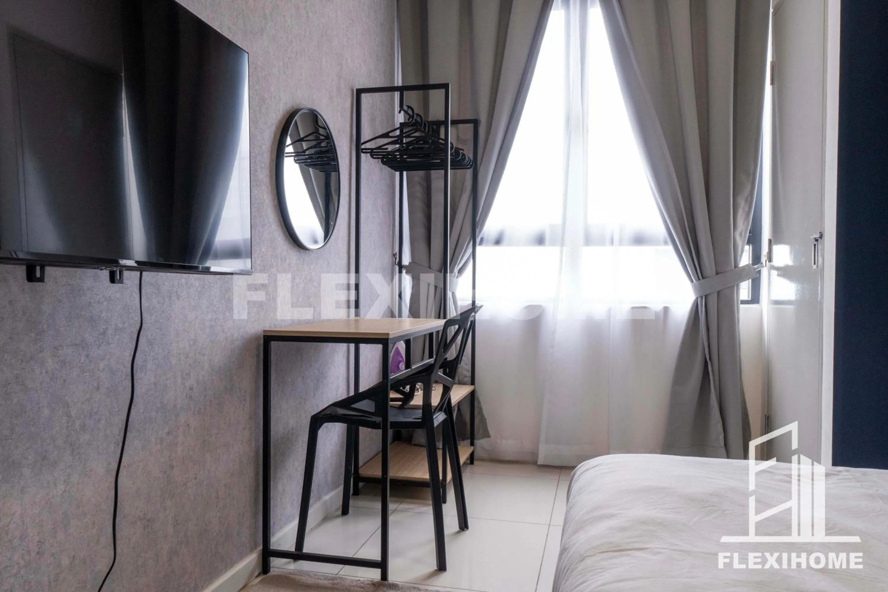 TV and multimedia, Bed in KLIA, KLIA2, Horizon Suites Sepang, Designed Studio, by Flexihome-MY