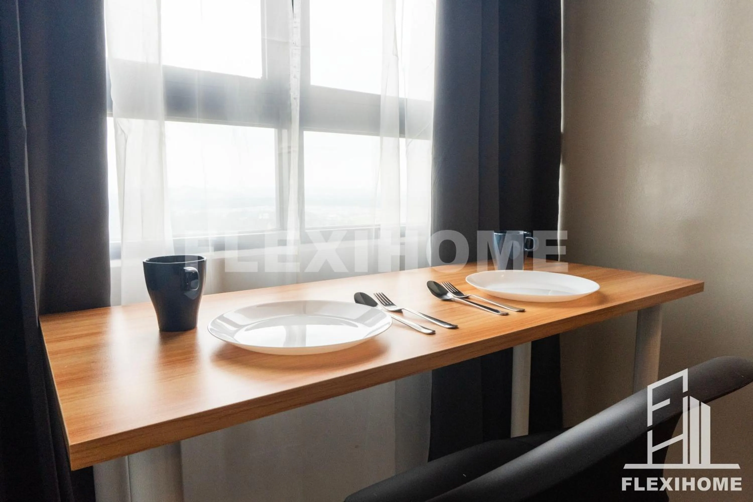 Dining area in KLIA, KLIA2, Horizon Suites Sepang, Designed Studio, by Flexihome-MY