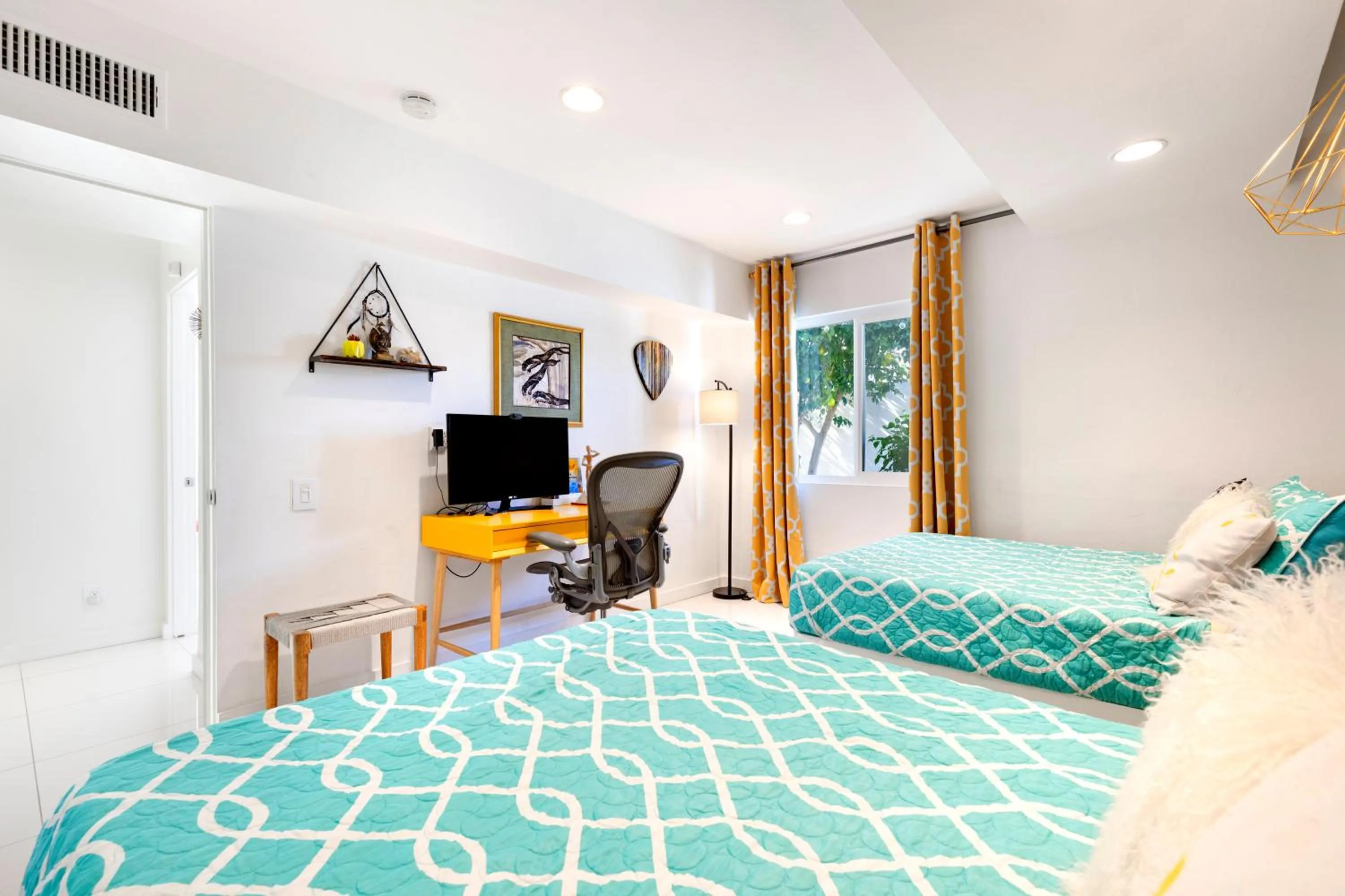 Bed in Amarillo House - Luxury Home with Pool & Spa