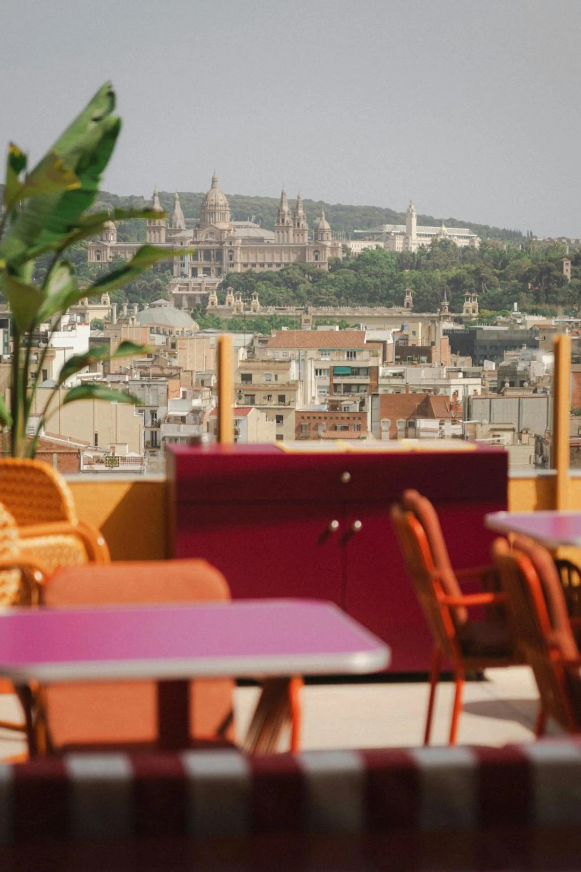 Restaurant/places to eat in Moxy Barcelona