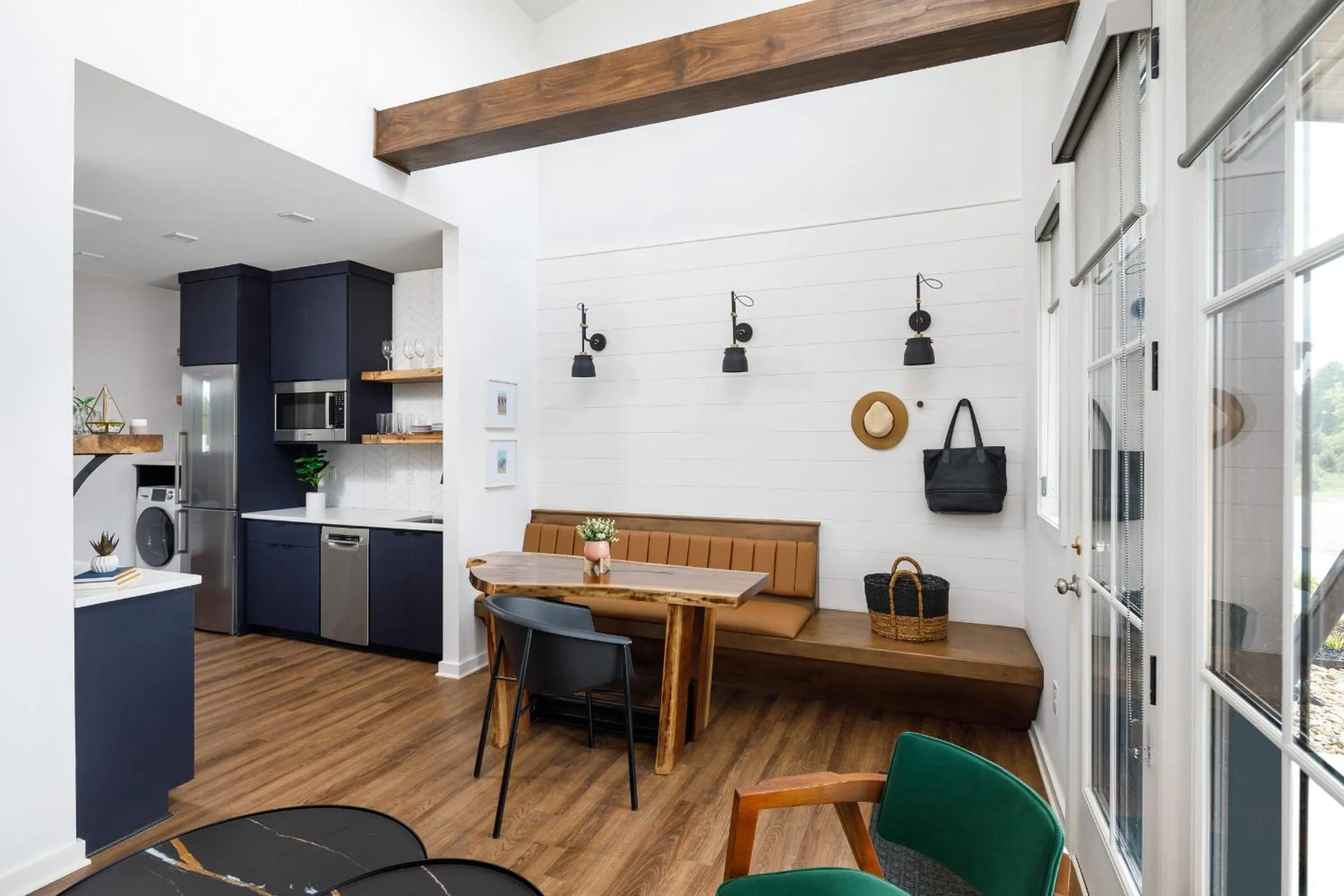 Kitchen or kitchenette in The Station by Compo Hotels