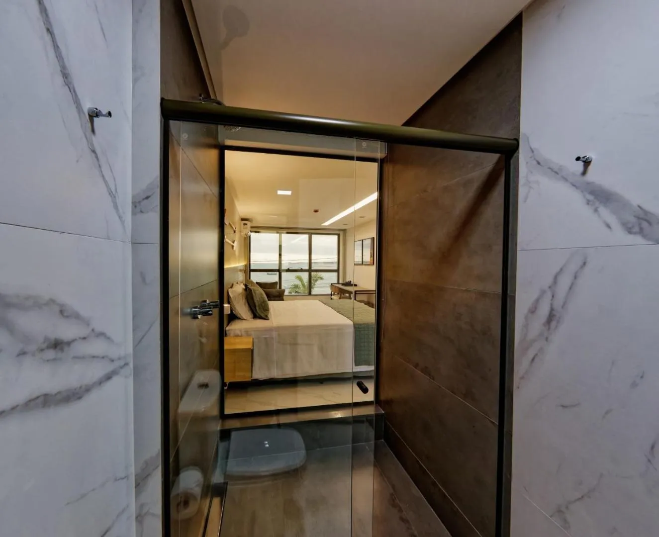 Bathroom, Bed in Gaeta Hotel