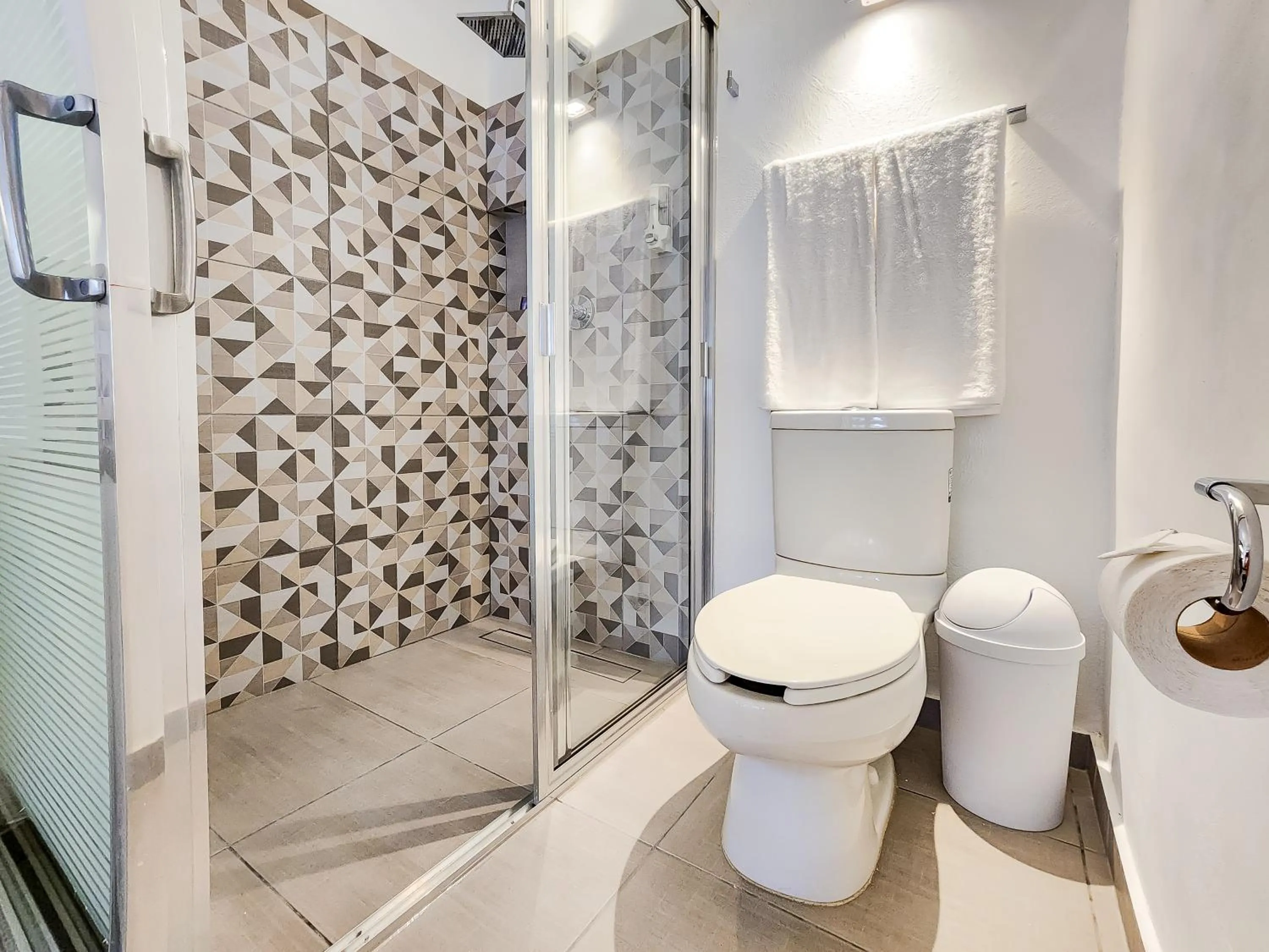 Toilet in Niebla Suites