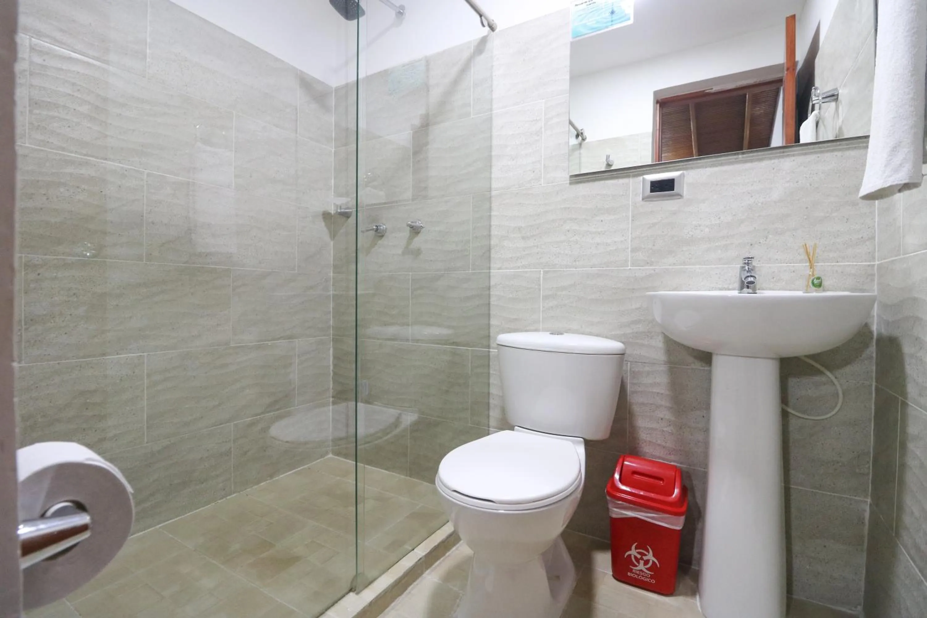 Shower in Hotel Boutique Estadio