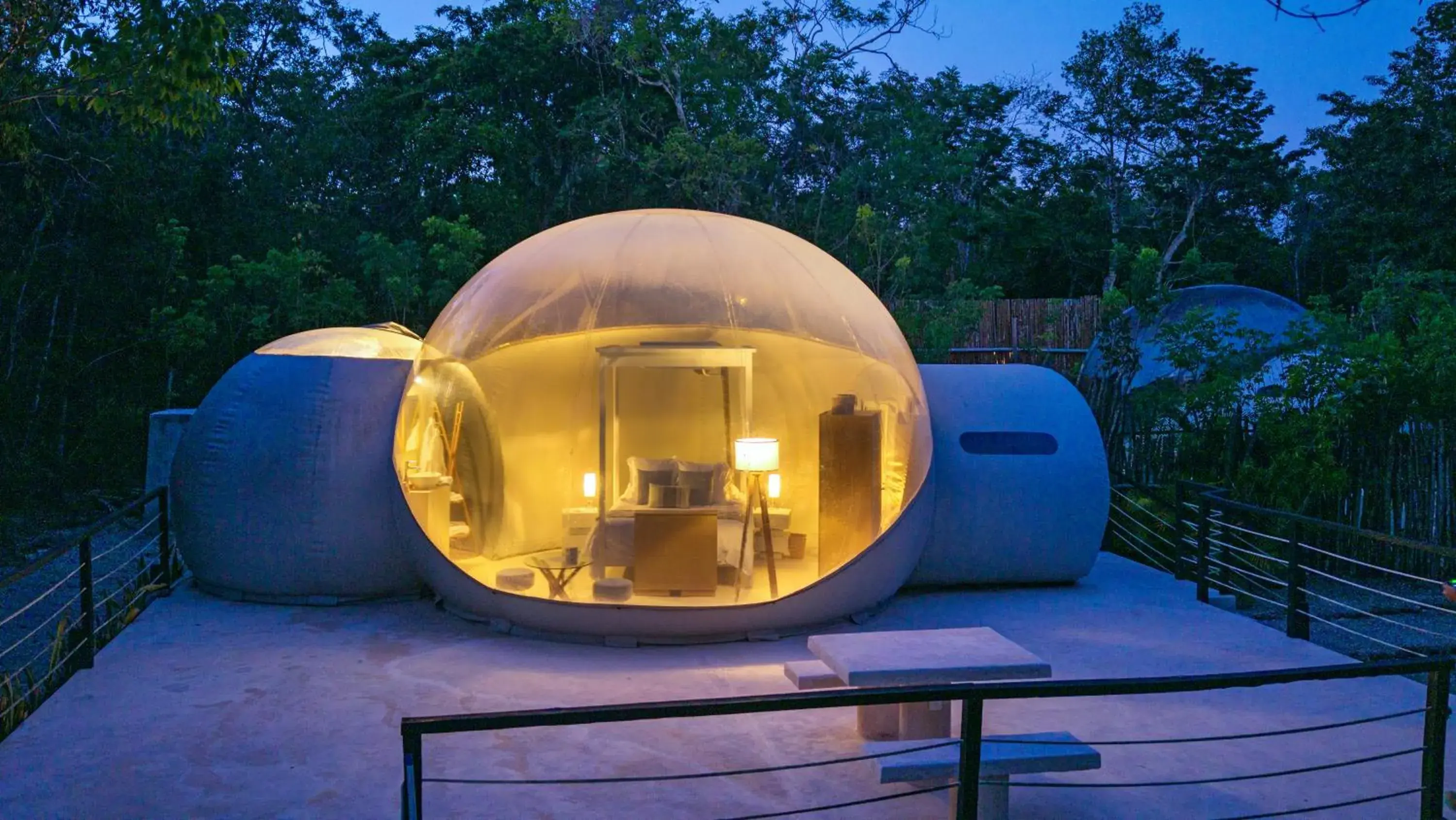 Deluxe Queen Room in Alma Maya Resort - Riviera Maya Deluxe Queen Room in Alma Maya Resort - Riviera Maya