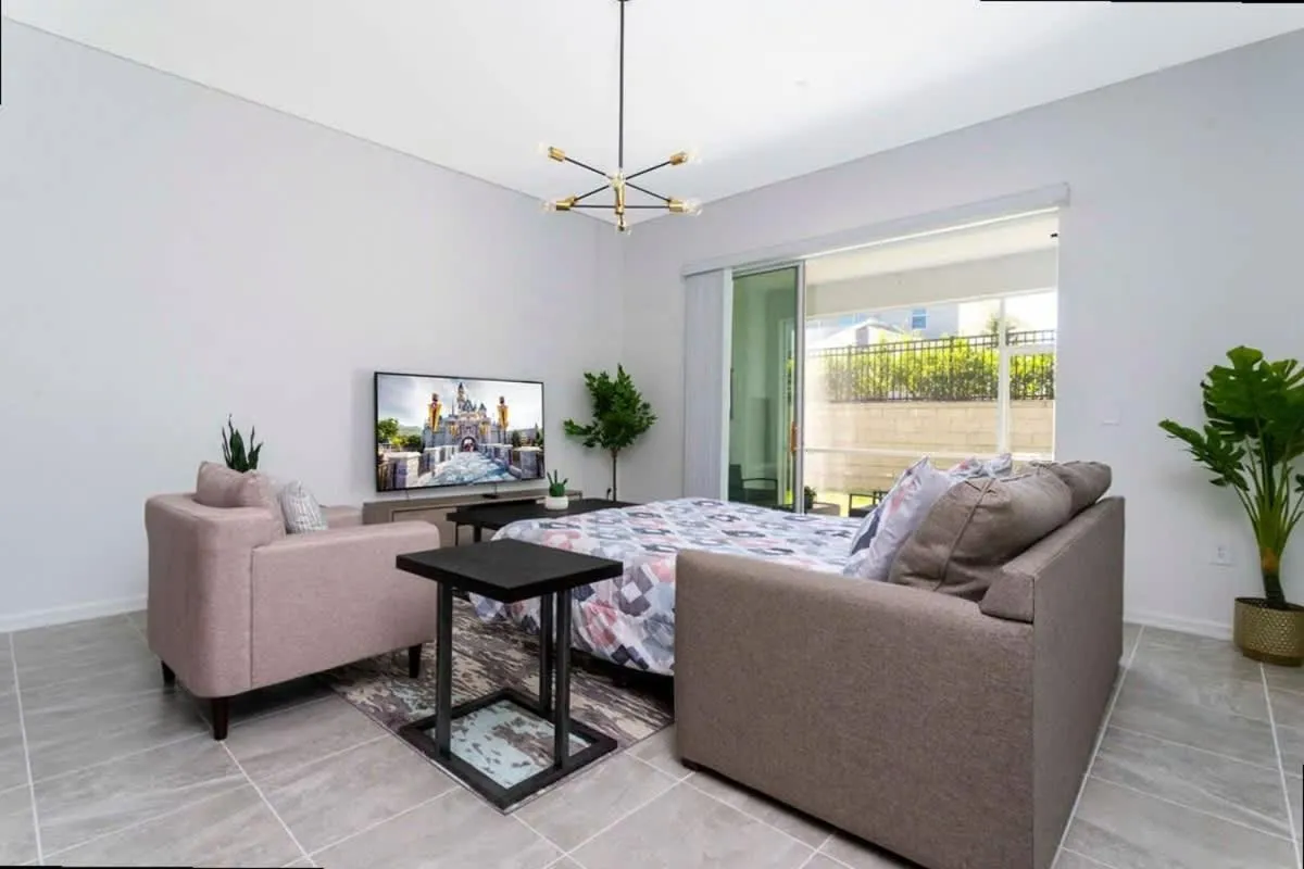 Family Friendly 2 Bd Close to Disney @Champions Gate 8899