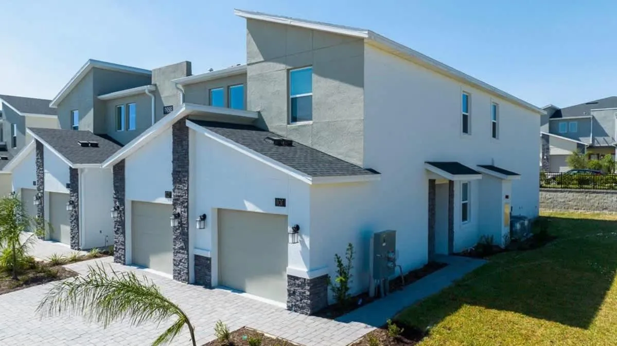 Family Friendly 2 Bd Close to Disney @Champions Gate 8899