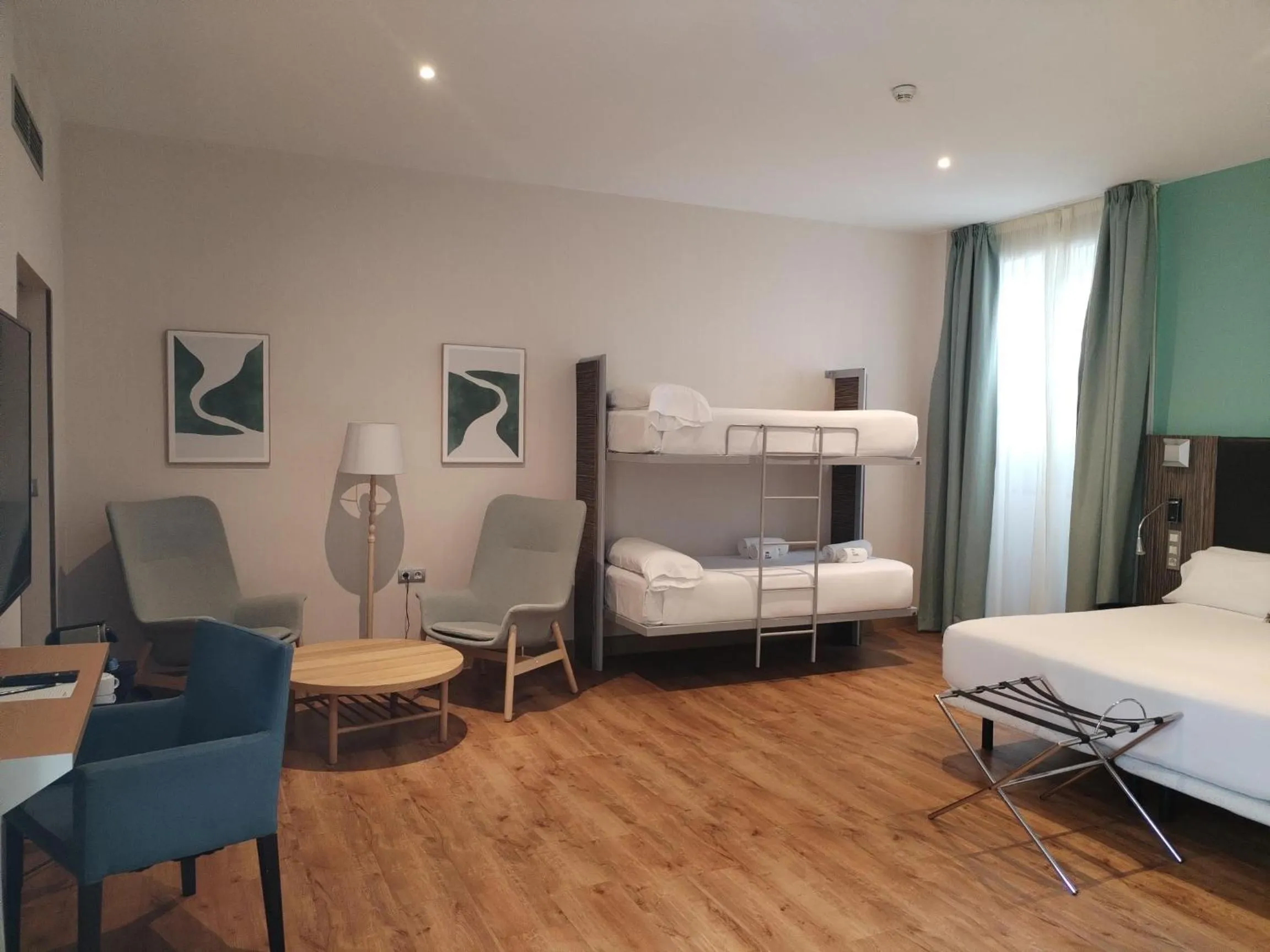 Bedroom, Bed in Petit Palace Santa Cruz