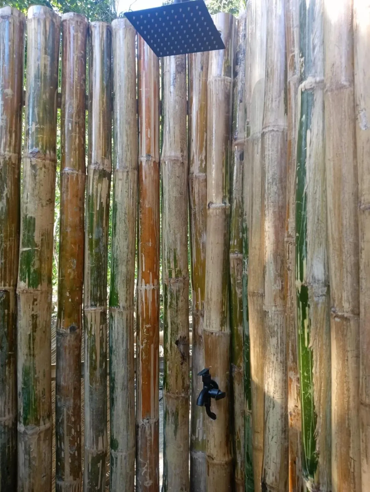 Shower in The Beach House Ocam Ocam