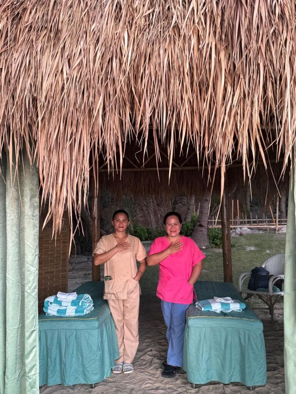 Massage in The Beach House Ocam Ocam