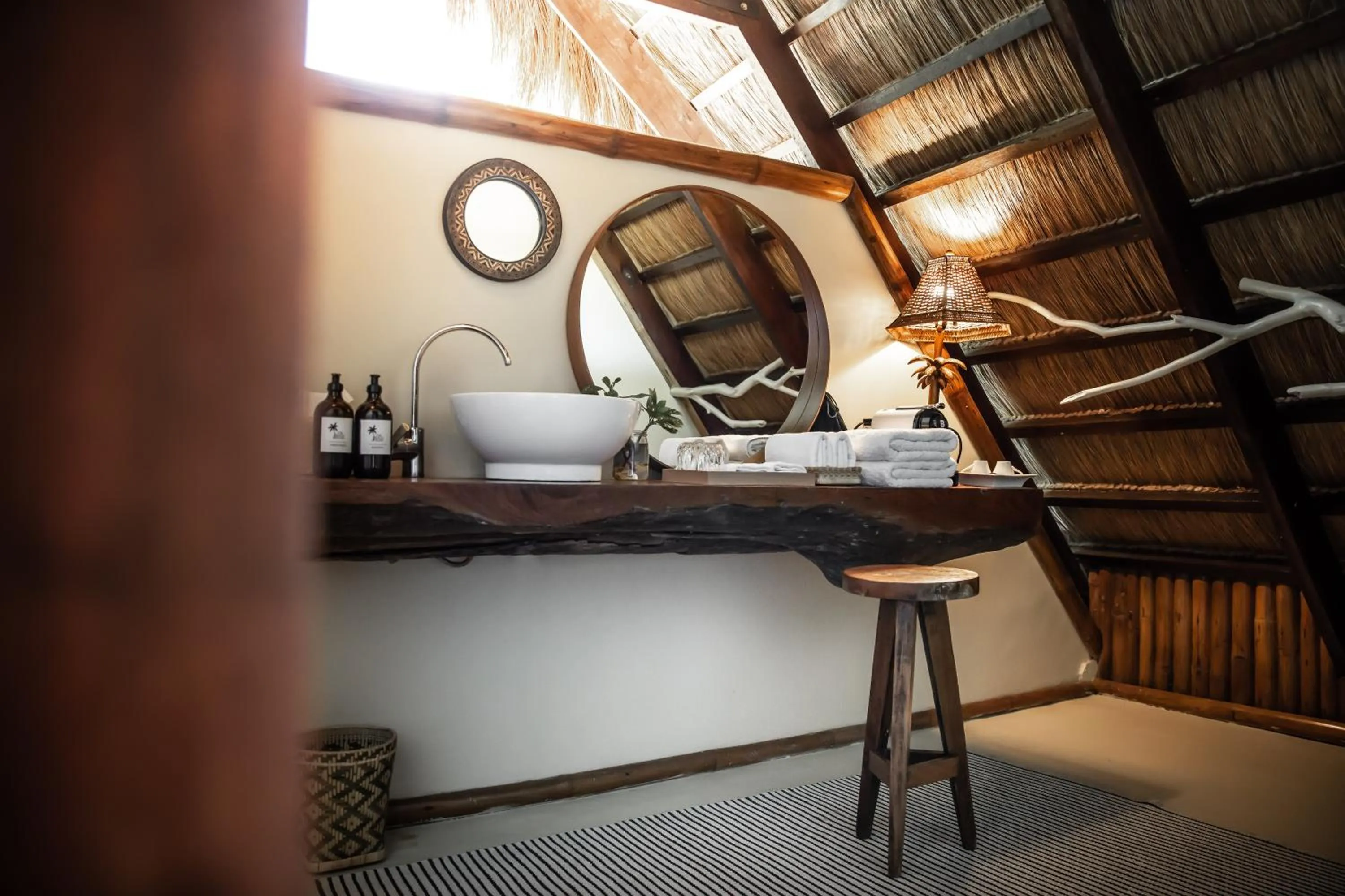 Bathroom in The Beach House Ocam Ocam