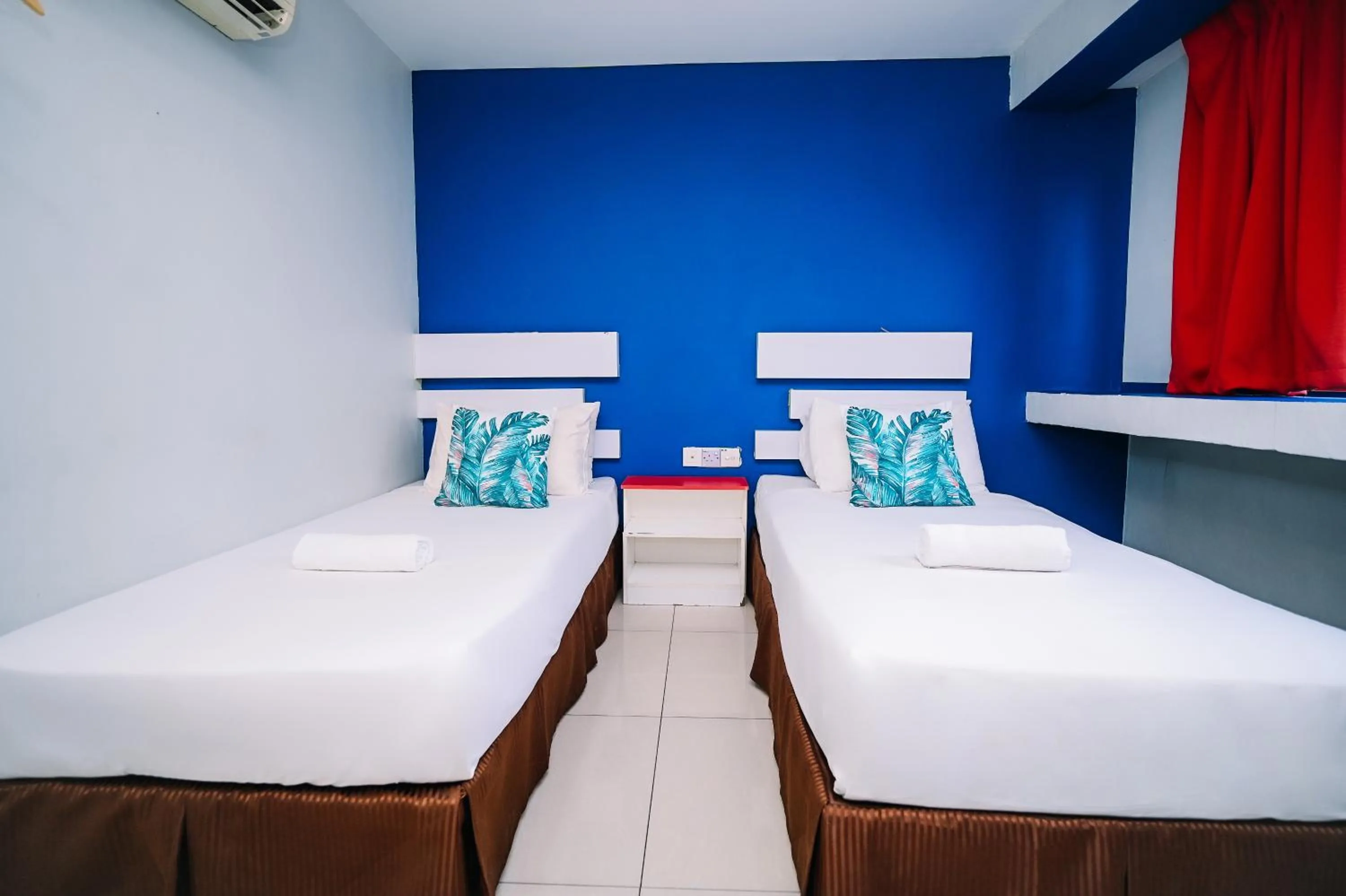 Bed in Swing & Pillows - PJ SS2