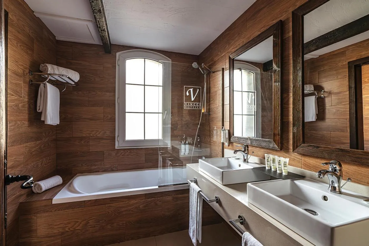 Bathroom in Vincci Selección Rumaykiyya