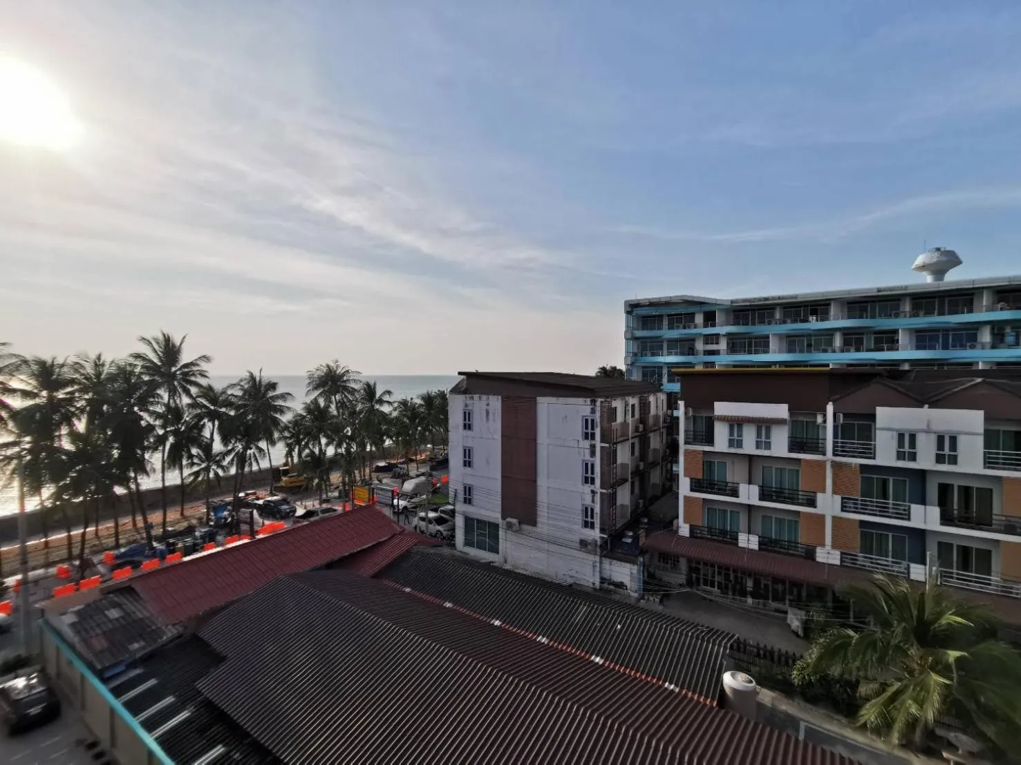 Neighbourhood in The Sea Bangsaen Hotel
