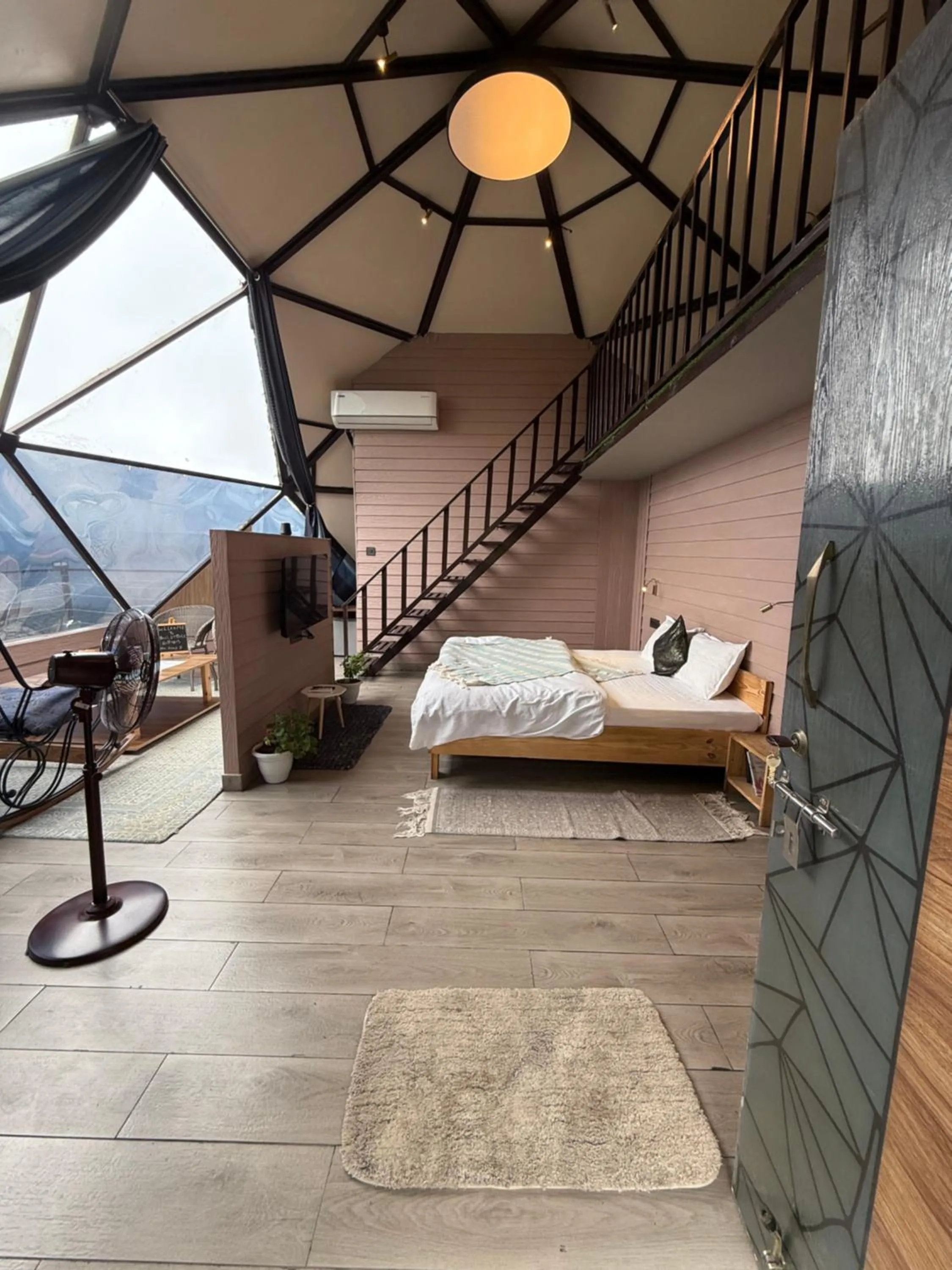 Bed in The Soul Stroll Cottages Retreat