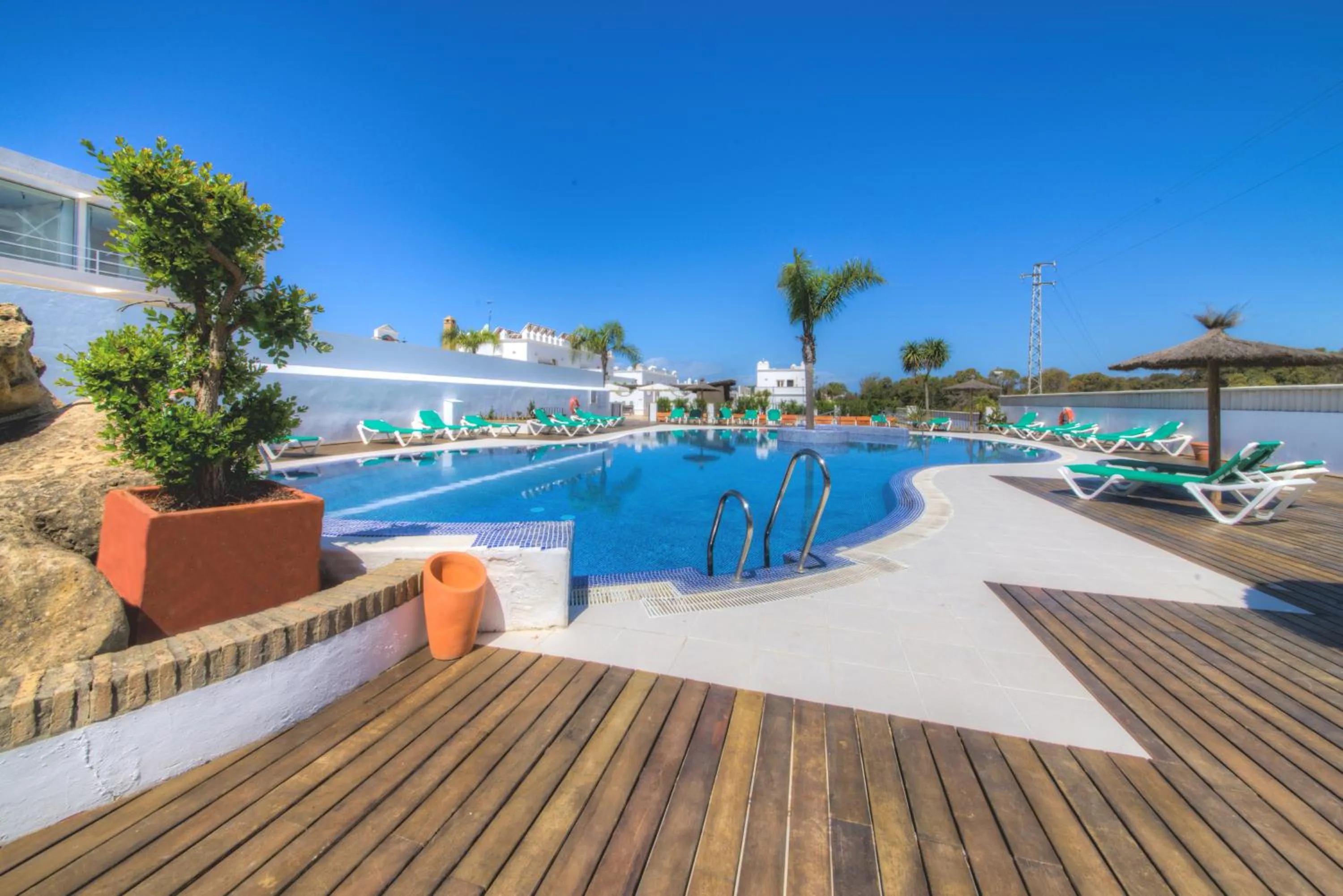 Swimming pool in Apartamentos Piedramar