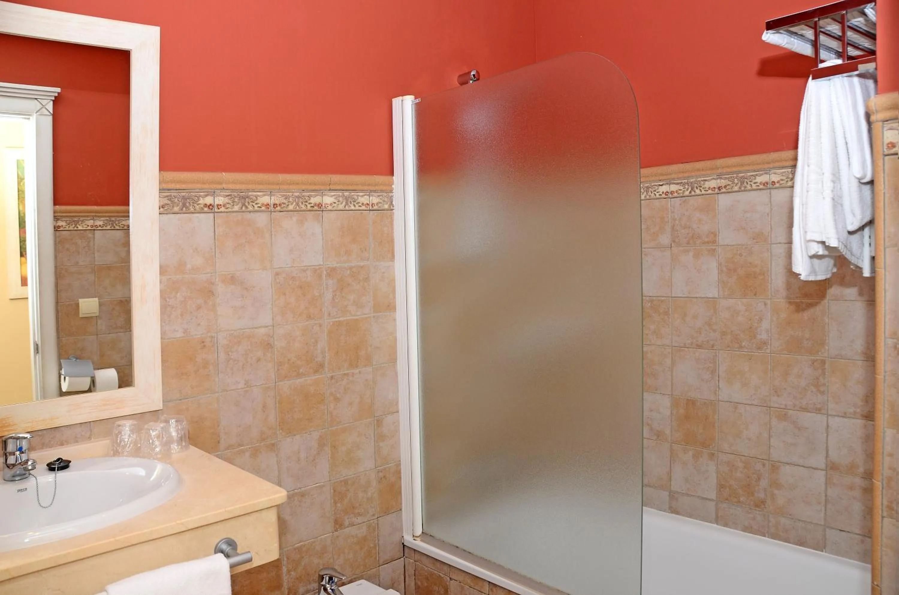 Bathroom in Apartamentos Piedramar