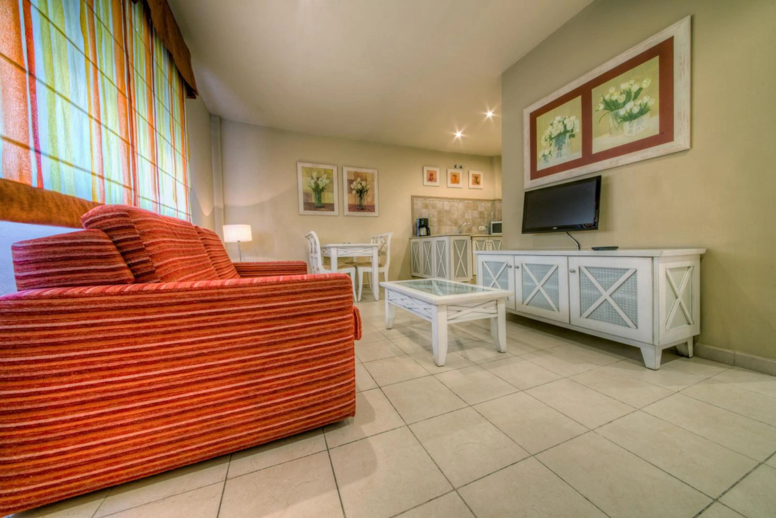 Living room in Apartamentos Piedramar