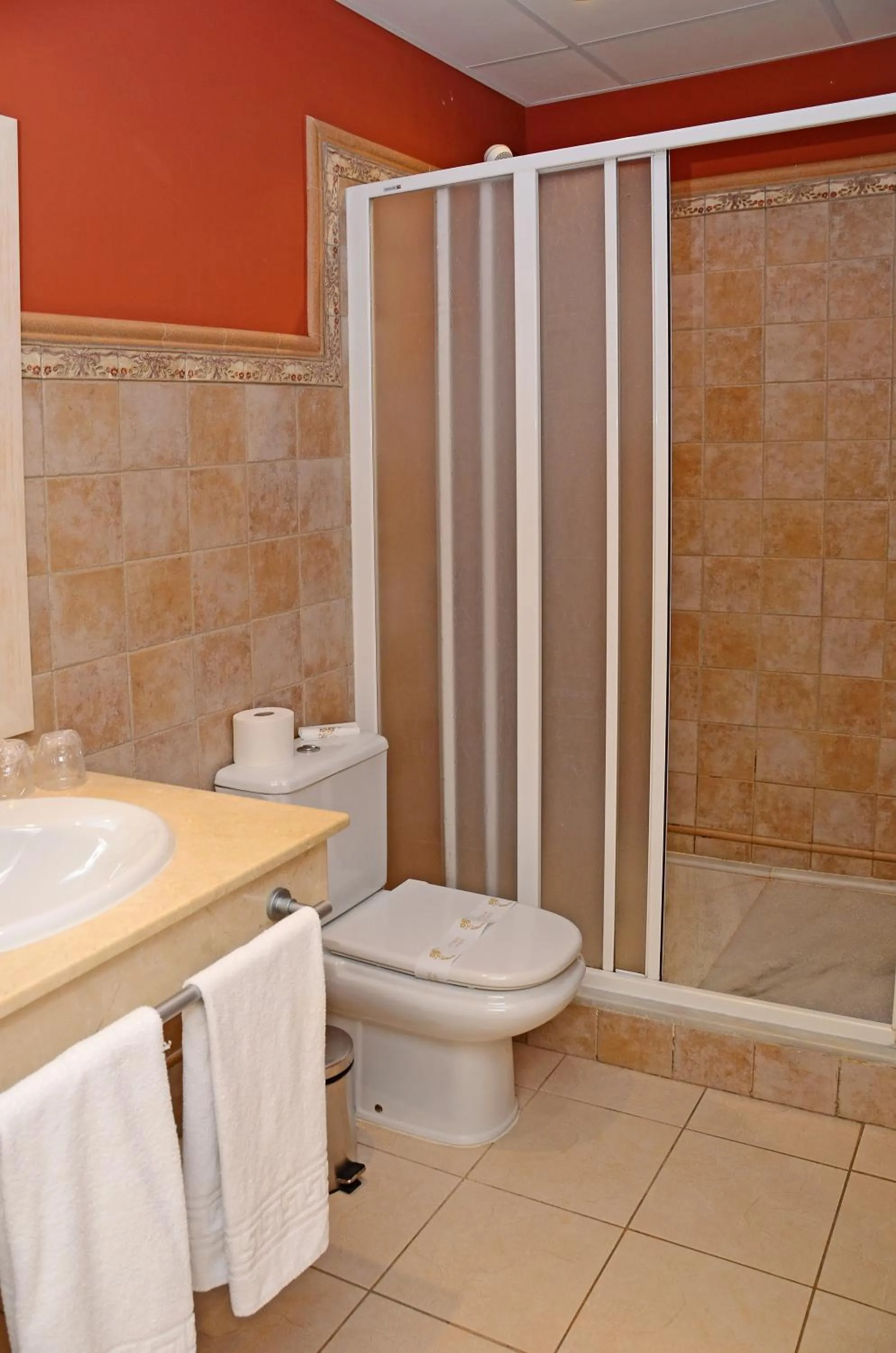 Bathroom in Apartamentos Piedramar