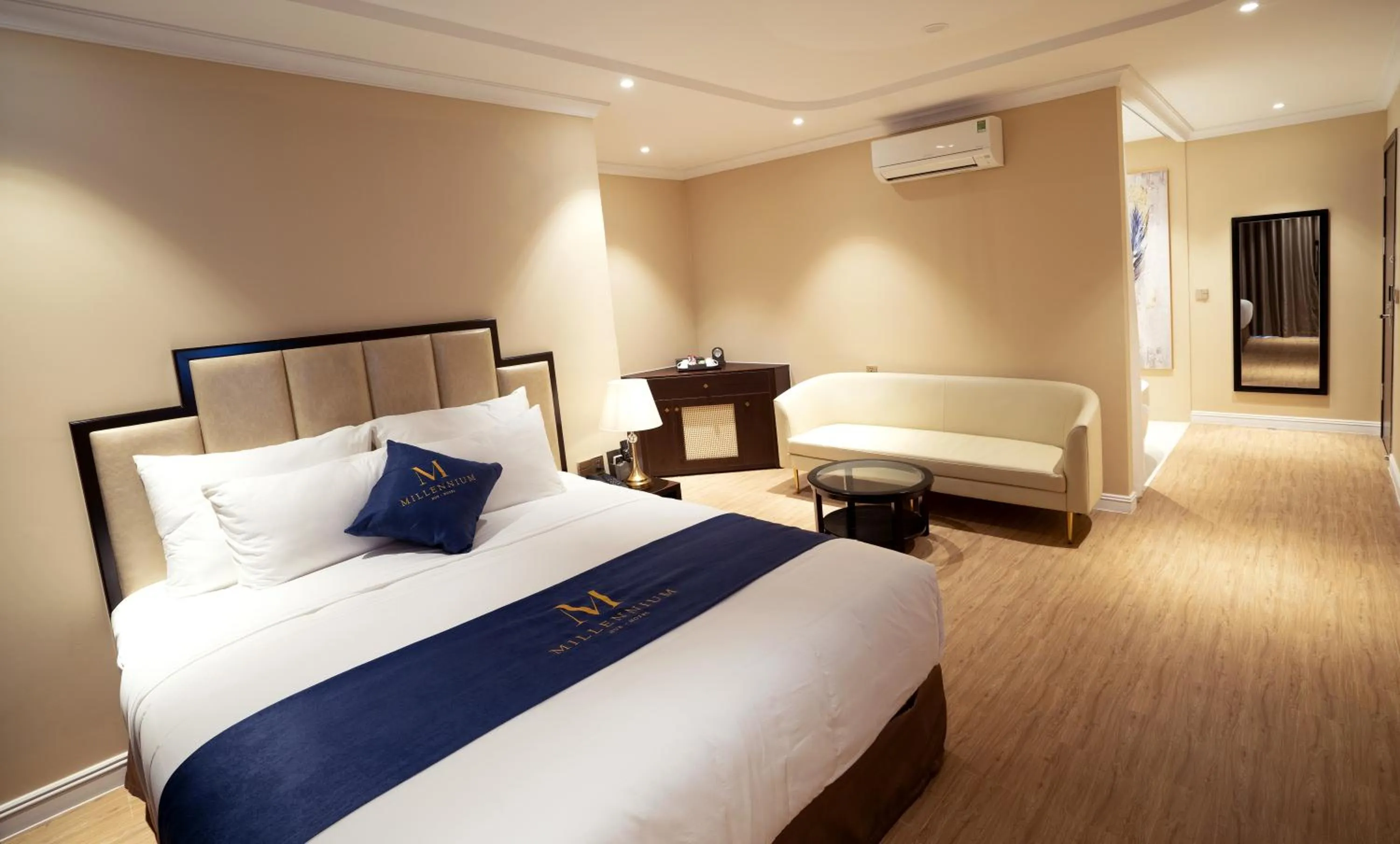 Bedroom, Bed in Millennium Hue Hotel