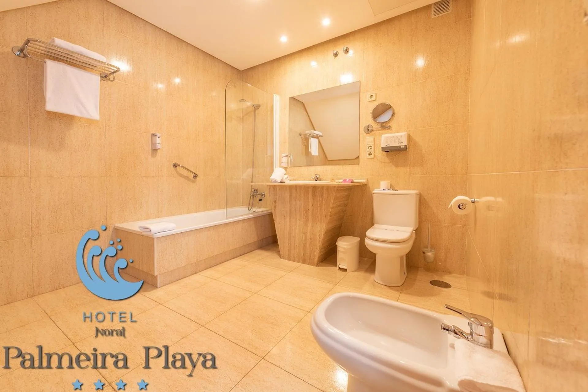Bathroom in Hotel Norat Palmeira Playa