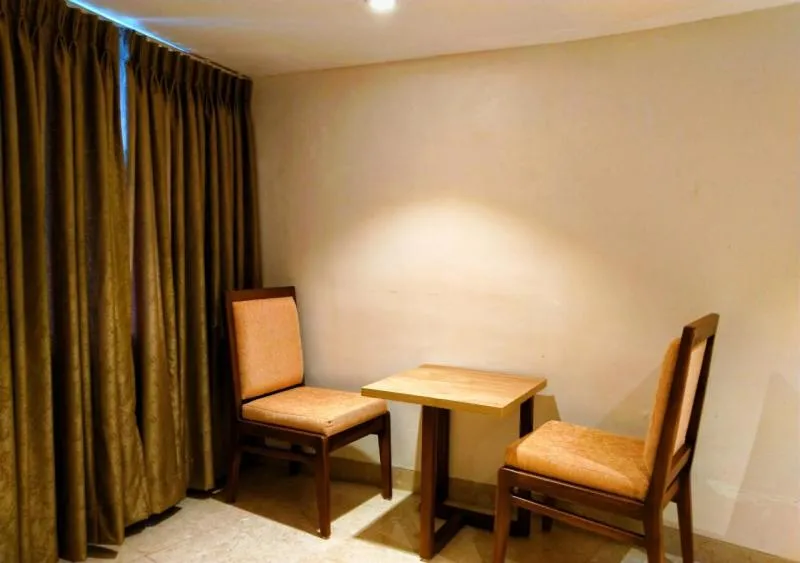 The Paradise Hotel - LUXURY STAY