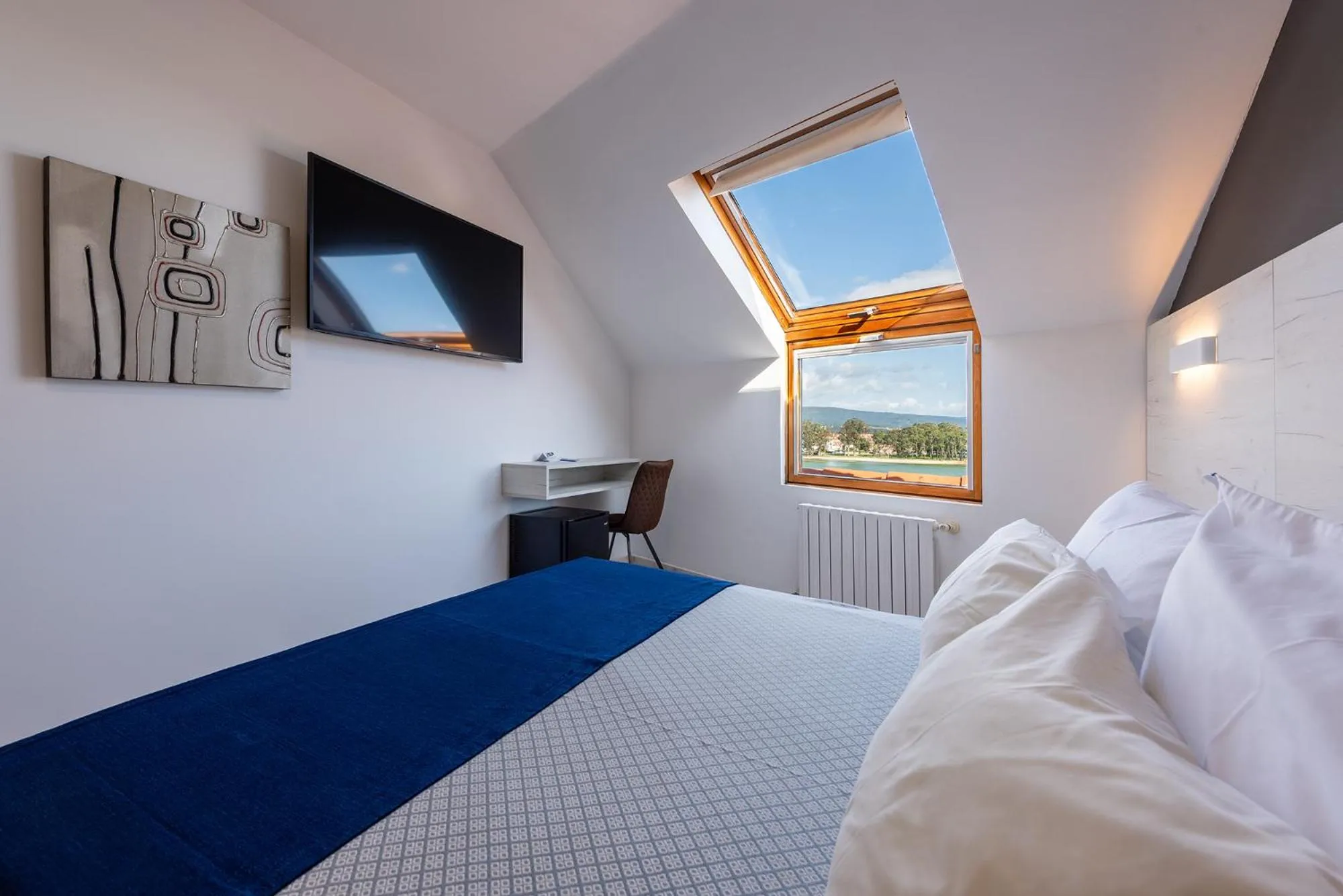 Photo of the whole room in Hotel Montemar *** Superior