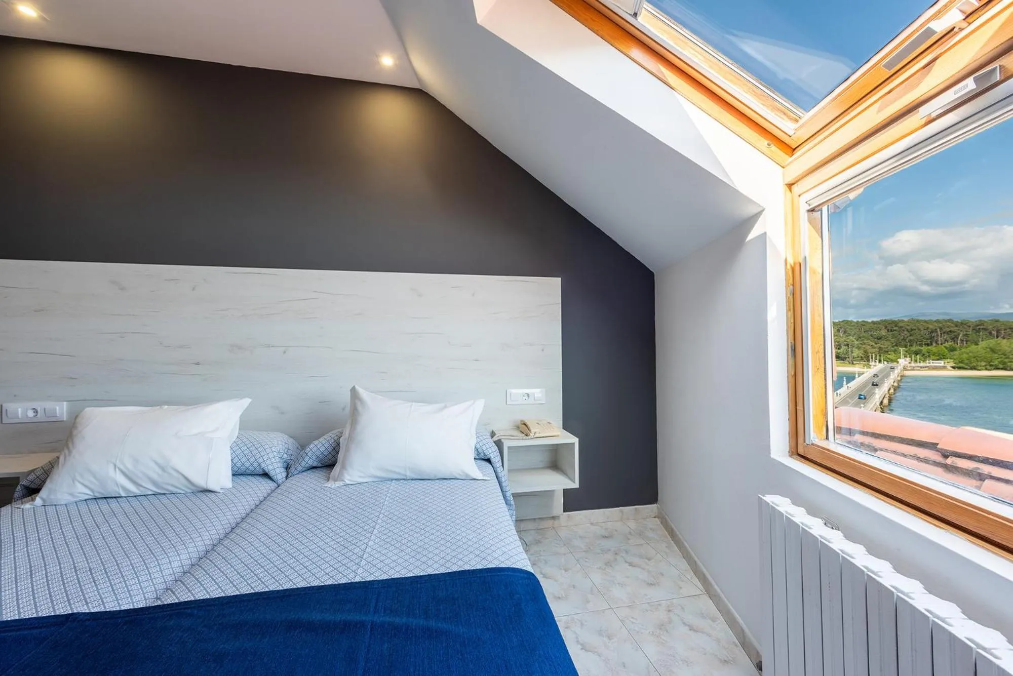 Photo of the whole room in Hotel Montemar *** Superior