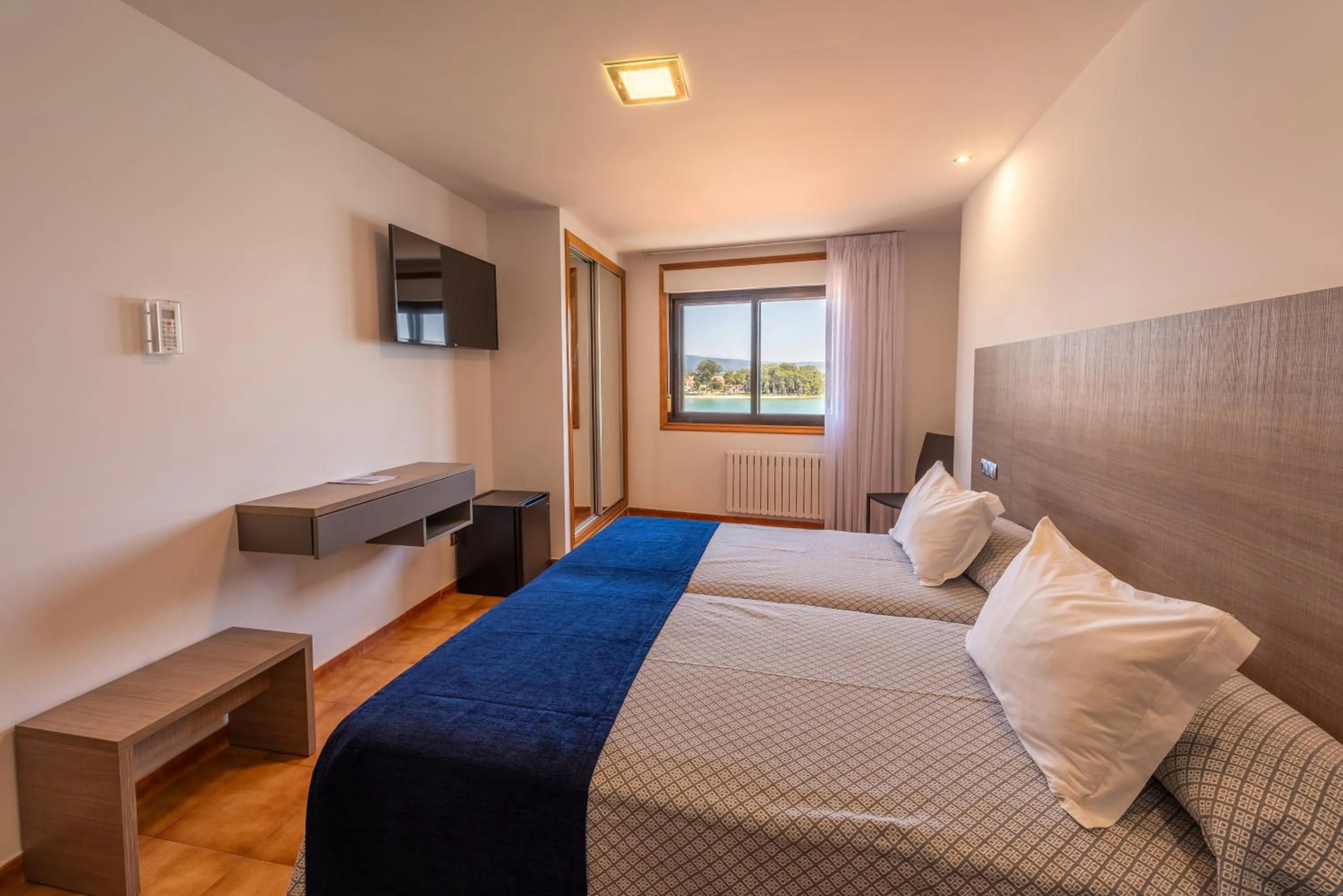 Photo of the whole room in Hotel Montemar *** Superior