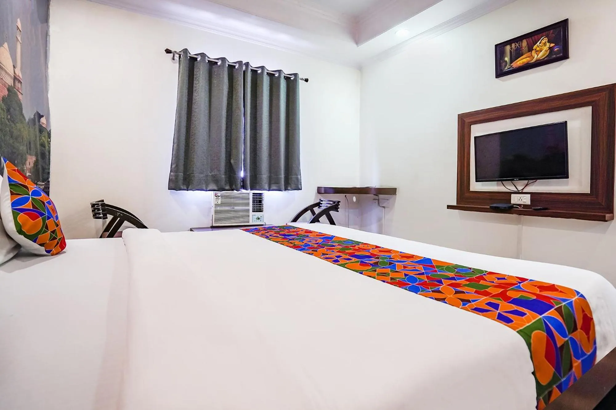 Bed in FabHotel Taj Heritage