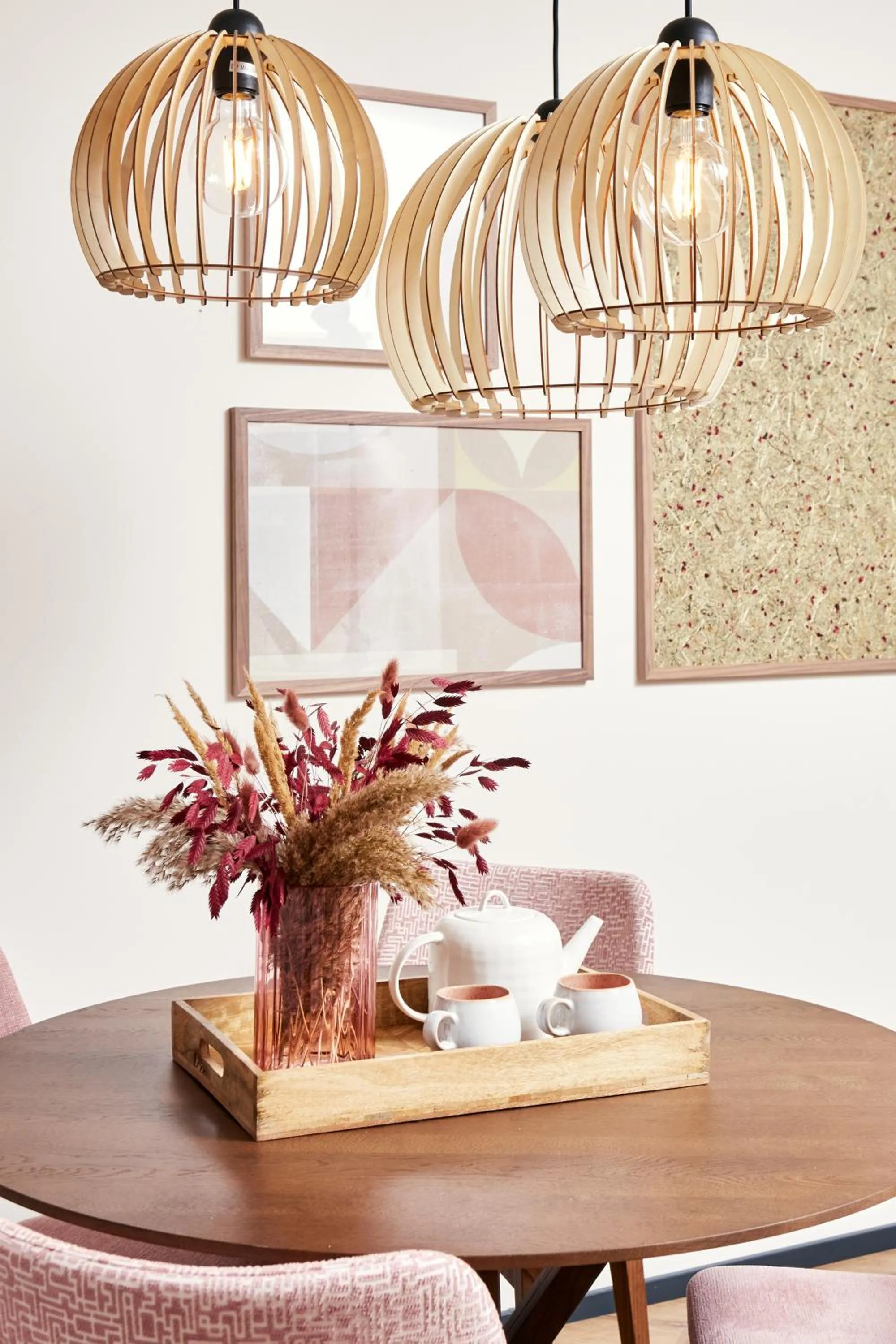 Dining area in HOMEBOUND APARTMENTS Bad Goisern - contactless check-in