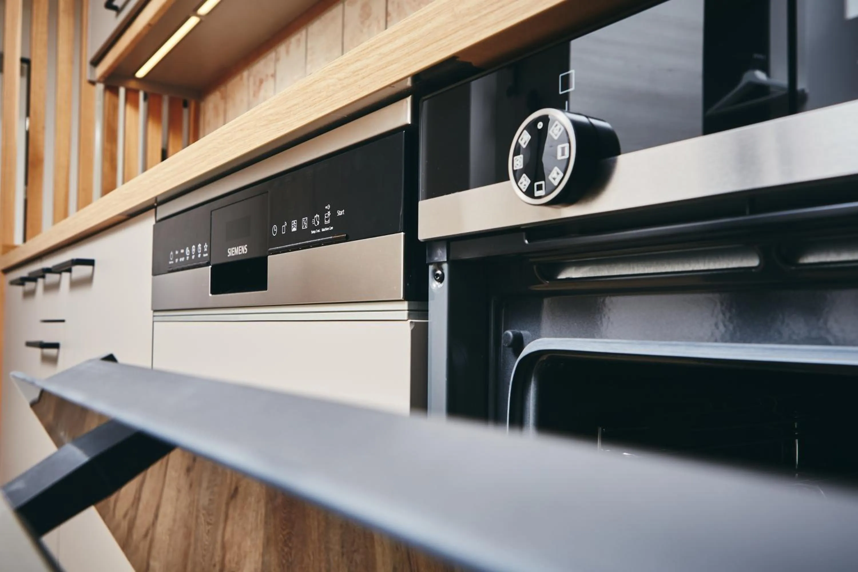 Kitchen or kitchenette in HOMEBOUND APARTMENTS Bad Goisern - contactless check-in