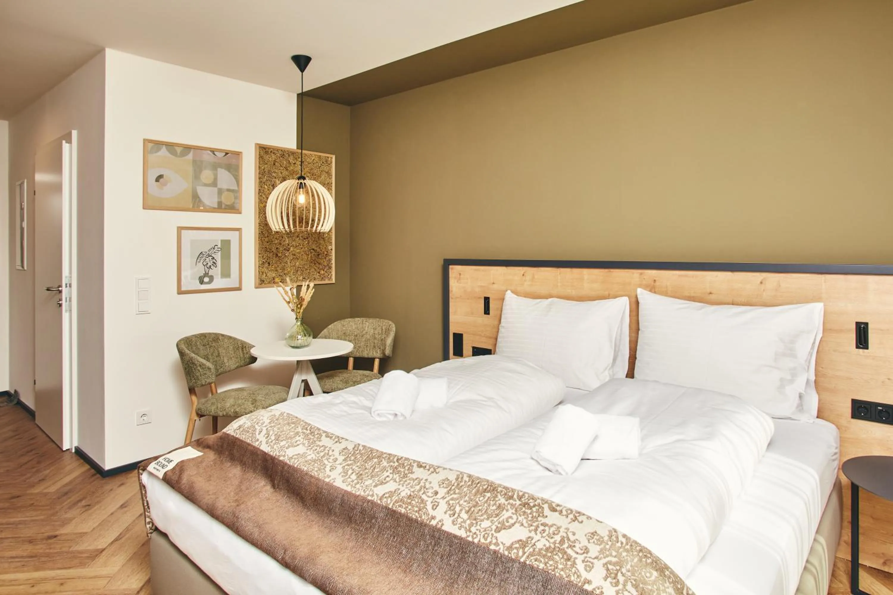 Bed in HOMEBOUND APARTMENTS Bad Goisern - contactless check-in