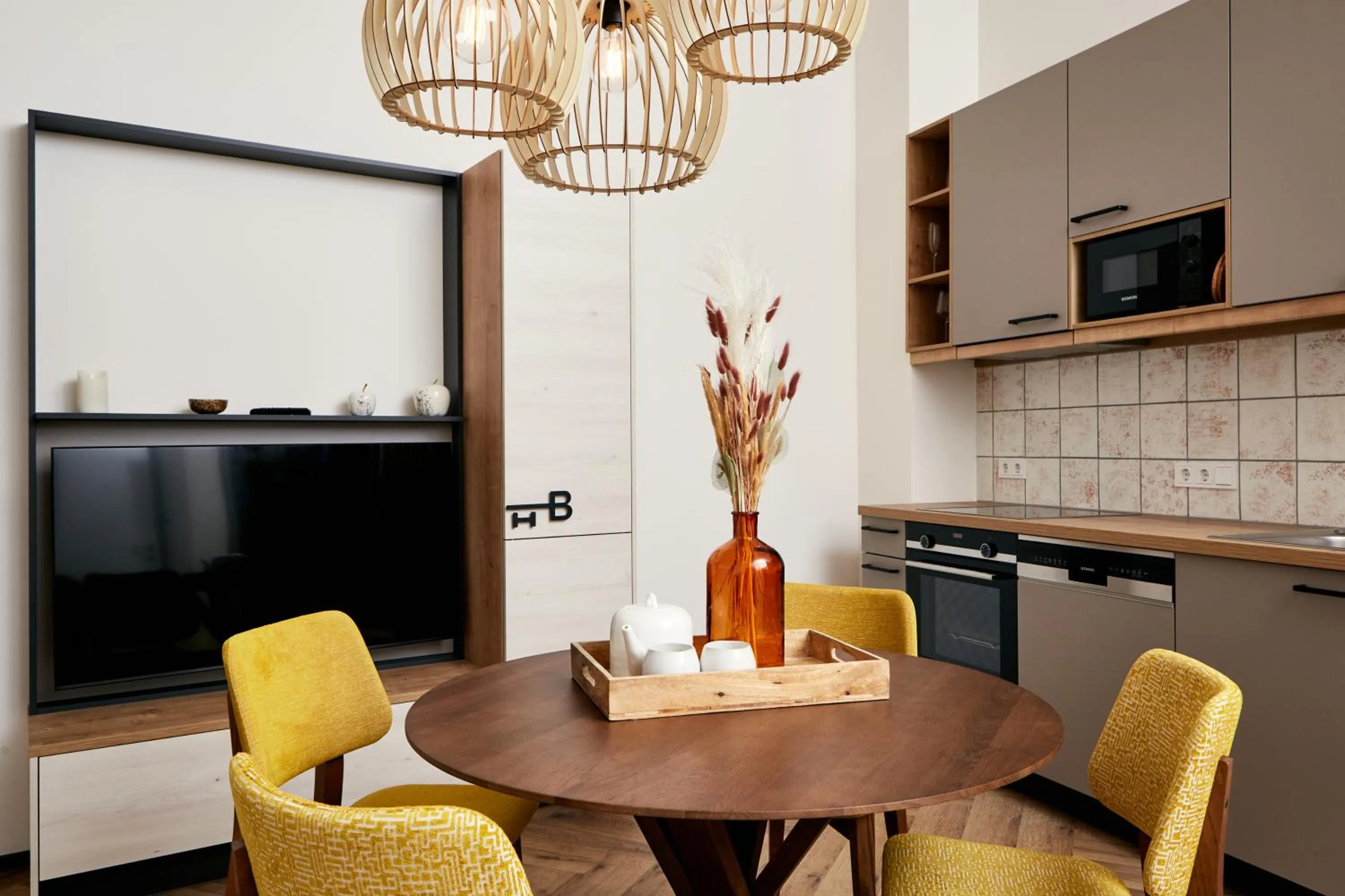 TV and multimedia in HOMEBOUND APARTMENTS Bad Goisern - contactless check-in