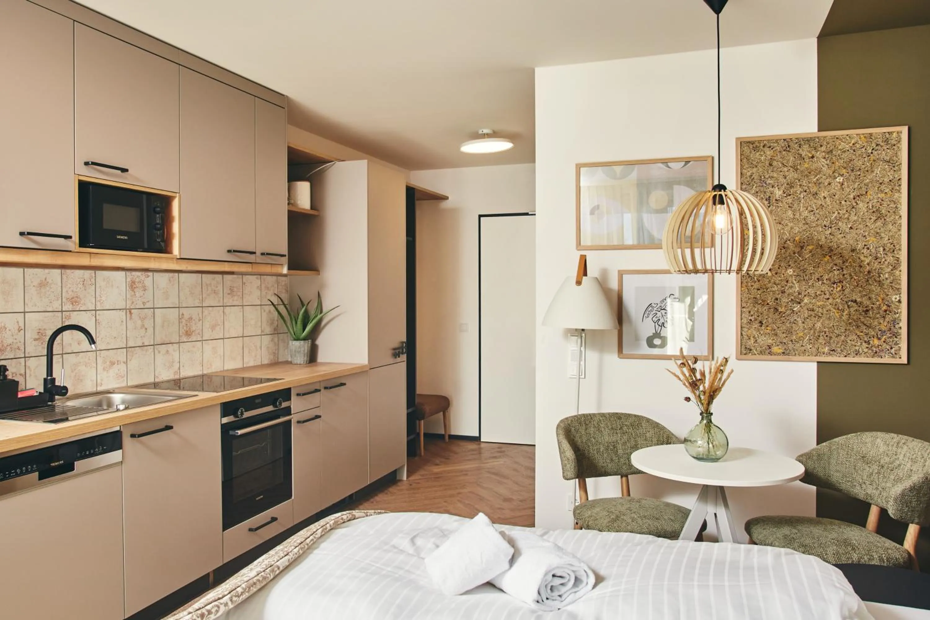 kitchen in HOMEBOUND APARTMENTS Bad Goisern - contactless check-in