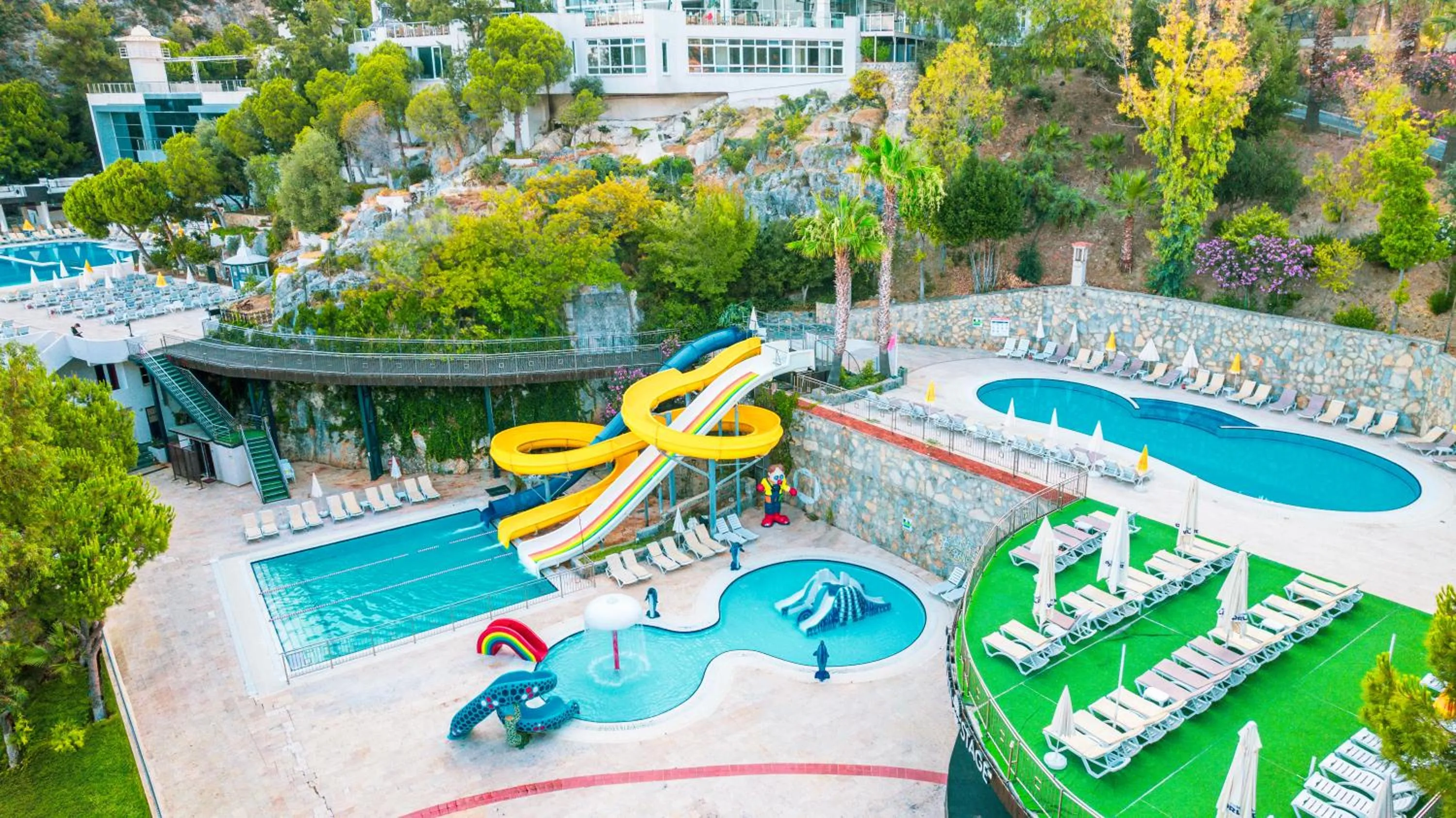 Swimming pool in LADONIA HOTELS ADAKULE