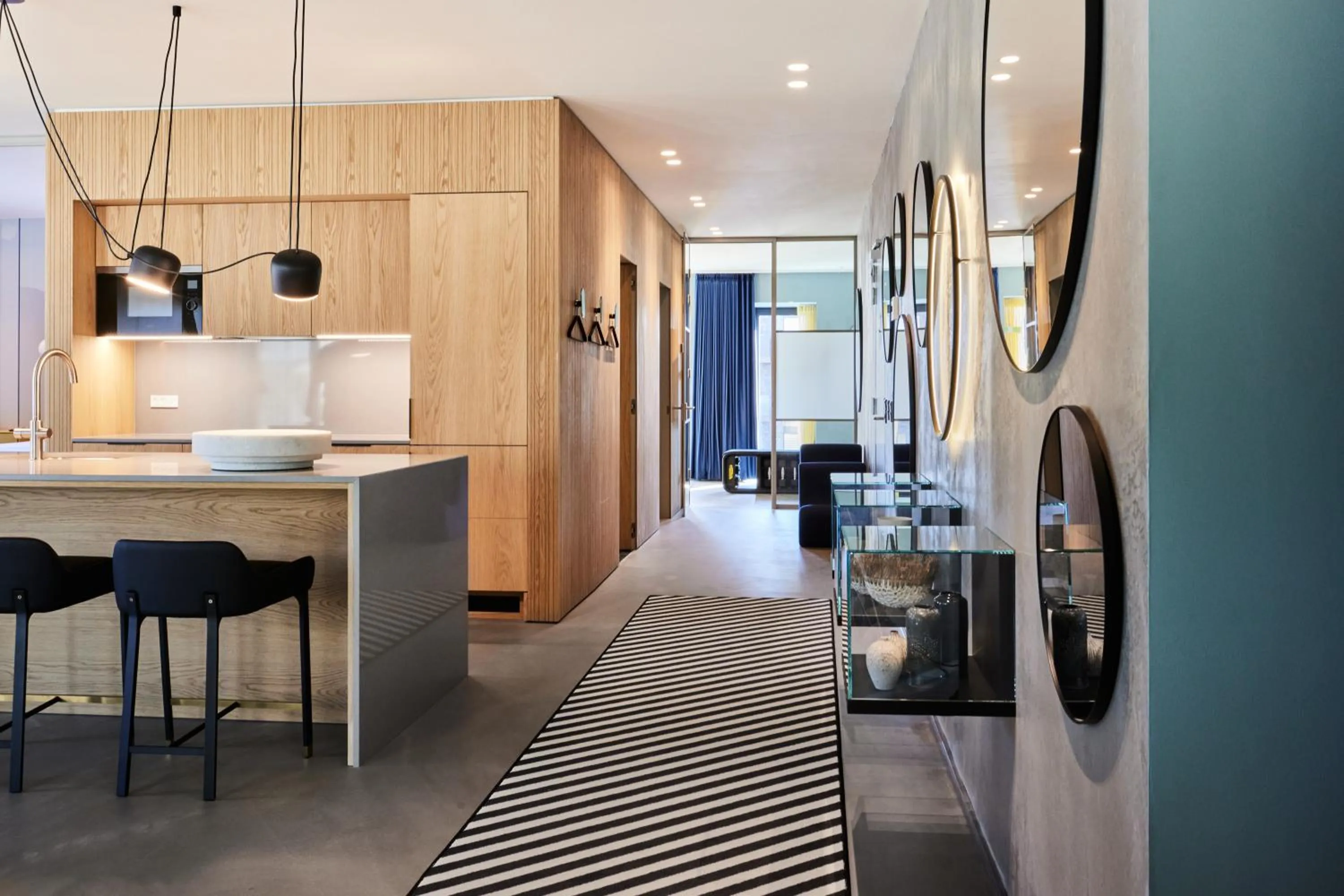 Living room in Kirk Suites