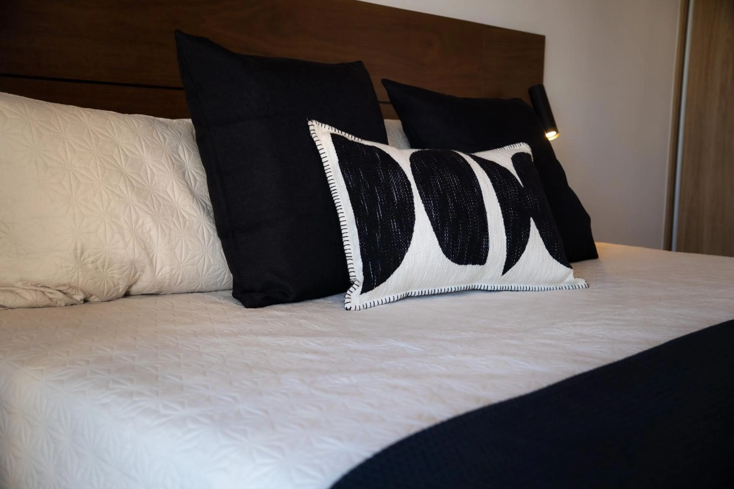 Bedroom, Bed in New & Equipped Apartment Steps From The Beach With Pool Jacuzzi By Yeah