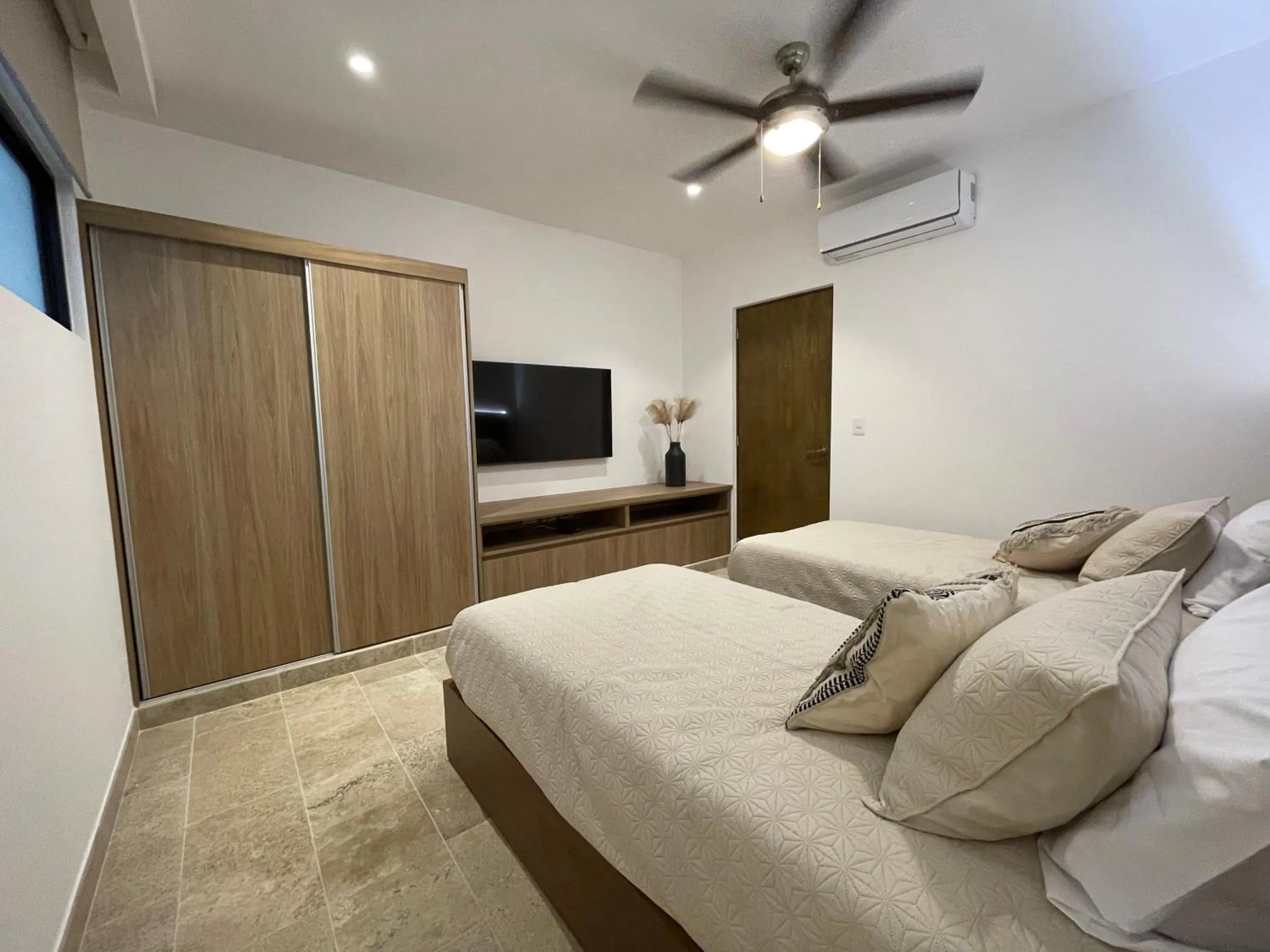Bedroom in New & Equipped Apartment Steps From The Beach With Pool Jacuzzi By Yeah