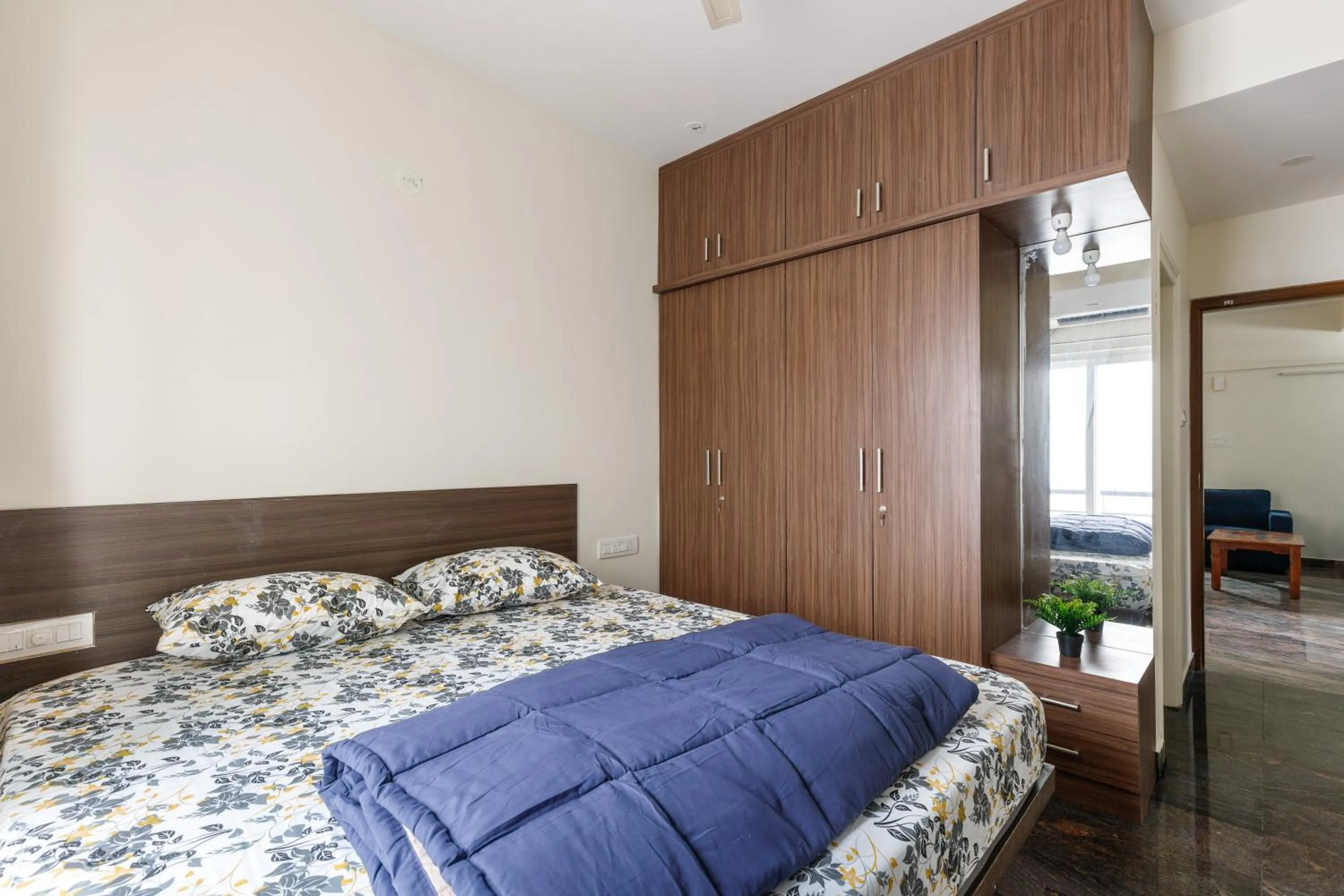 Bed in SPLENDID SHUBHAM SERVICED APARTMENTS