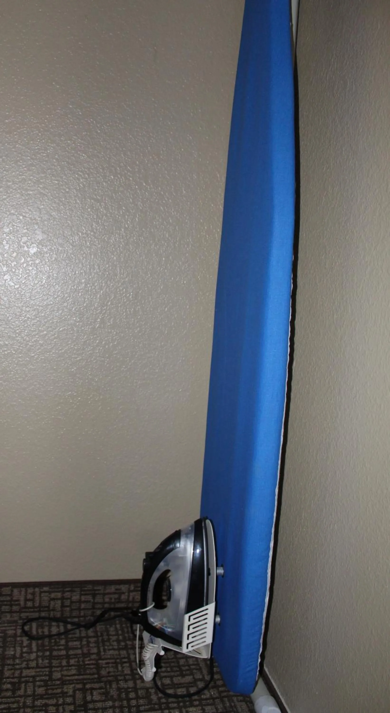 furniture in Bristol Arcadia Inn