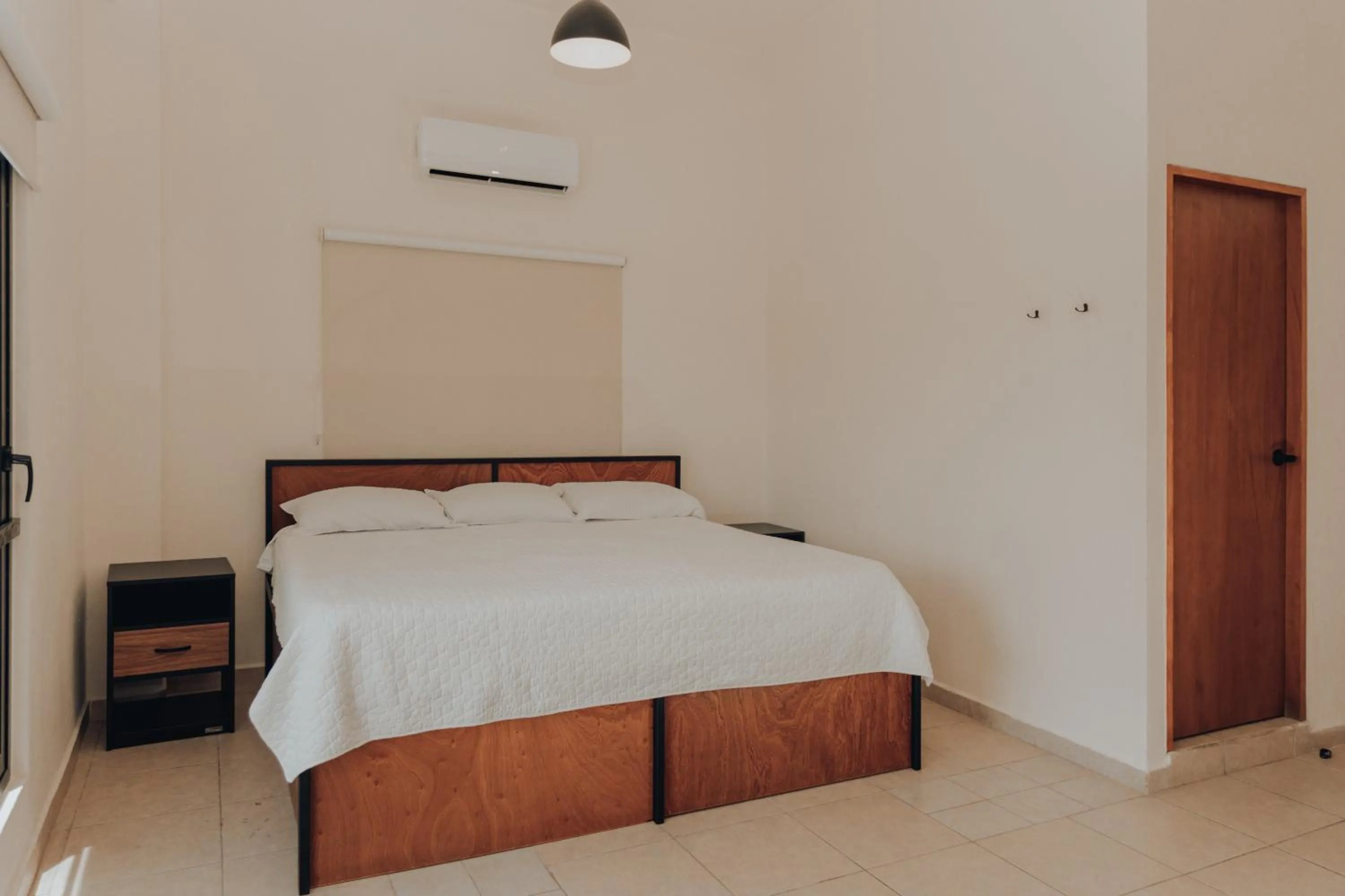 Bed in Caleta Hostel Rooftop & Pool