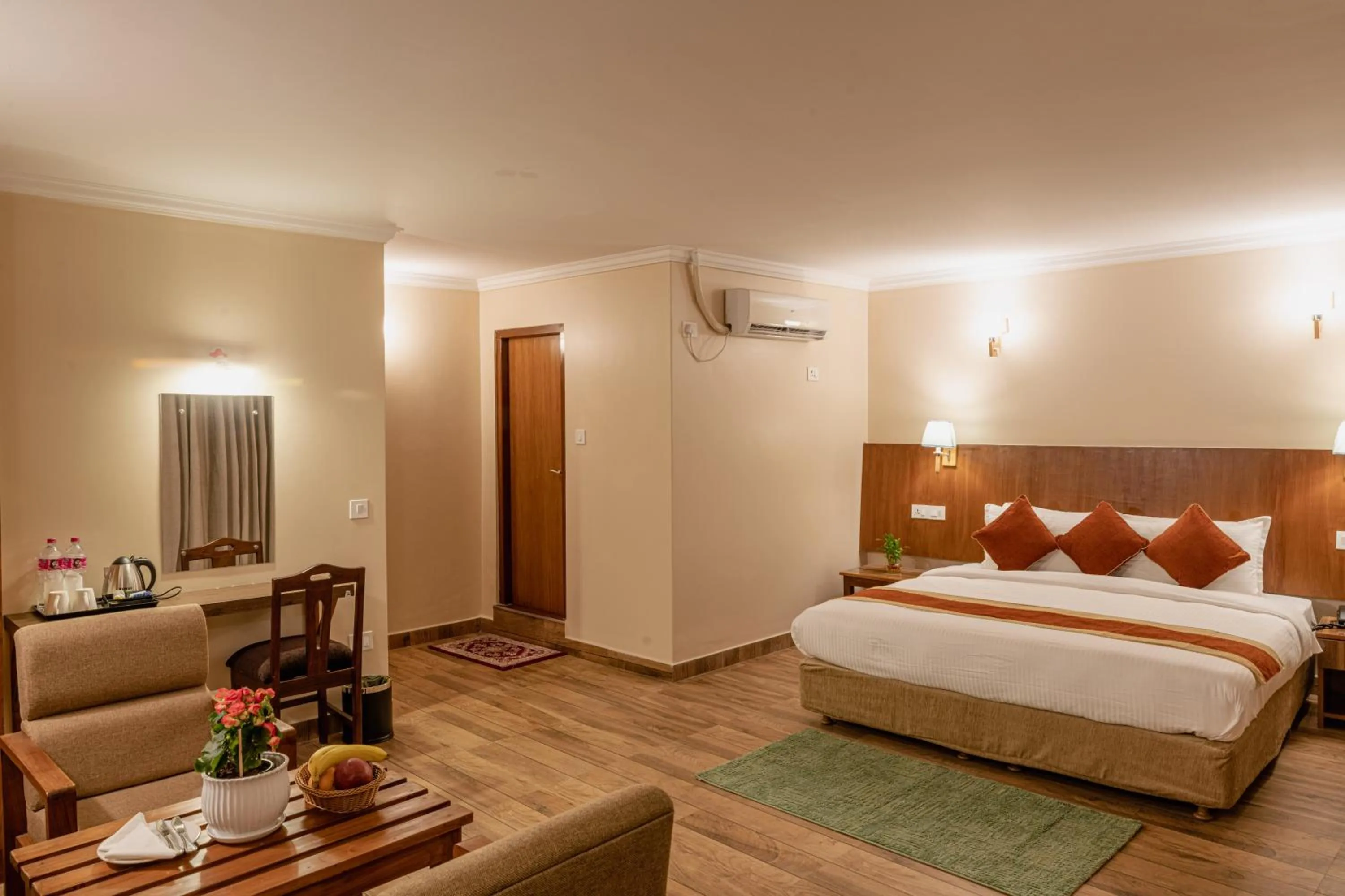 Bed in Hotel Fewa Camp