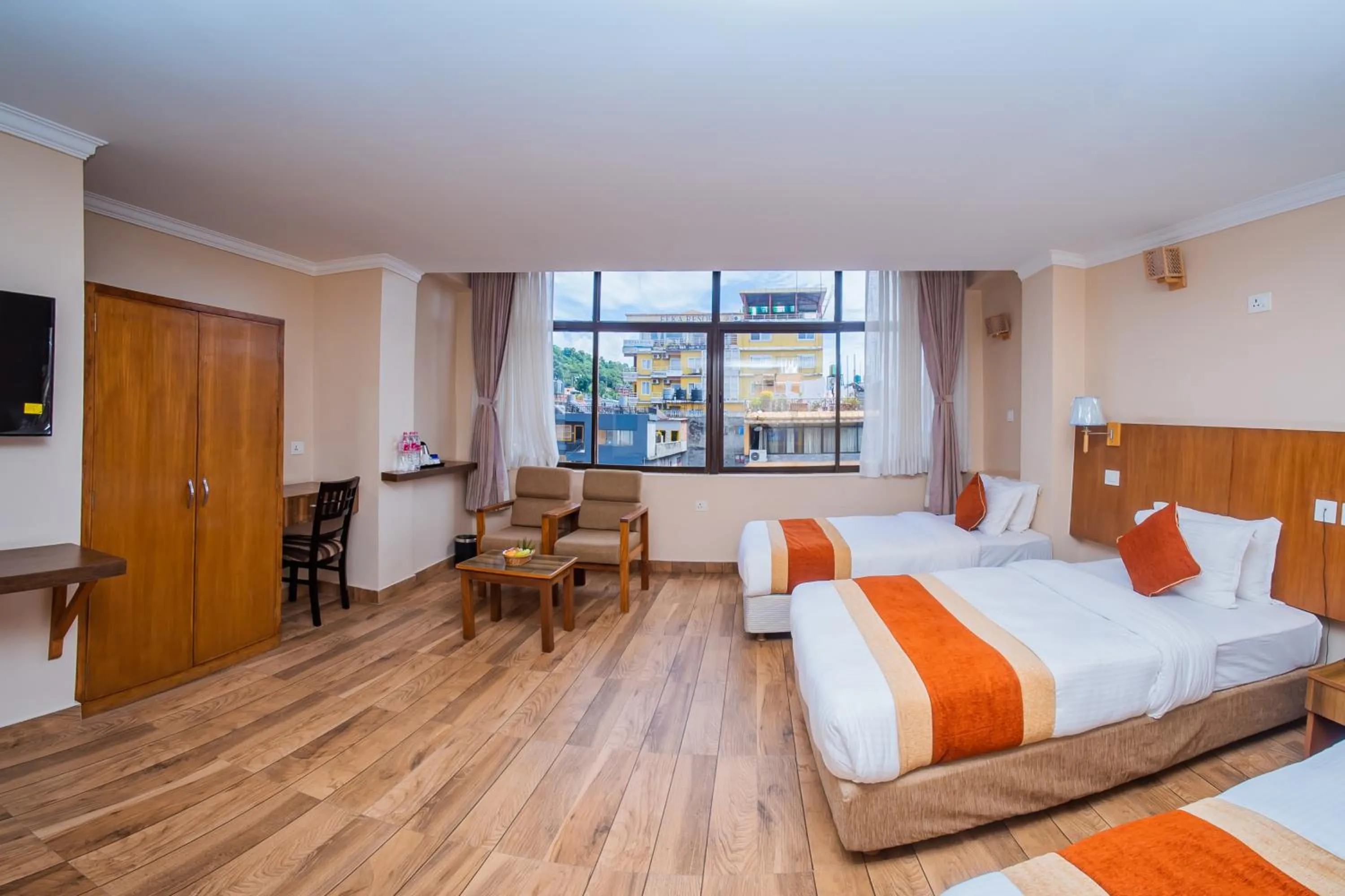 Bed in Hotel Fewa Camp