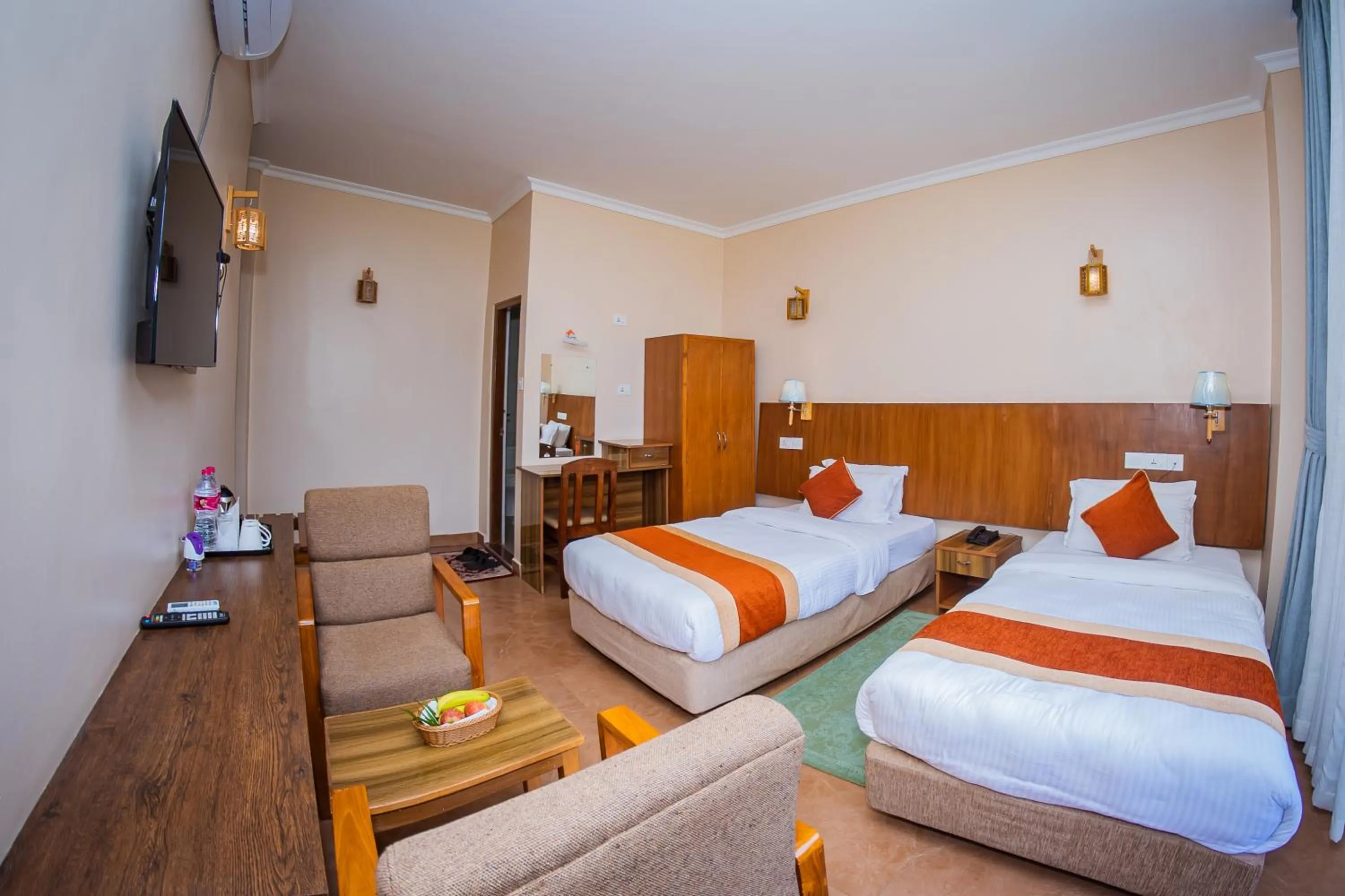 Bed in Hotel Fewa Camp